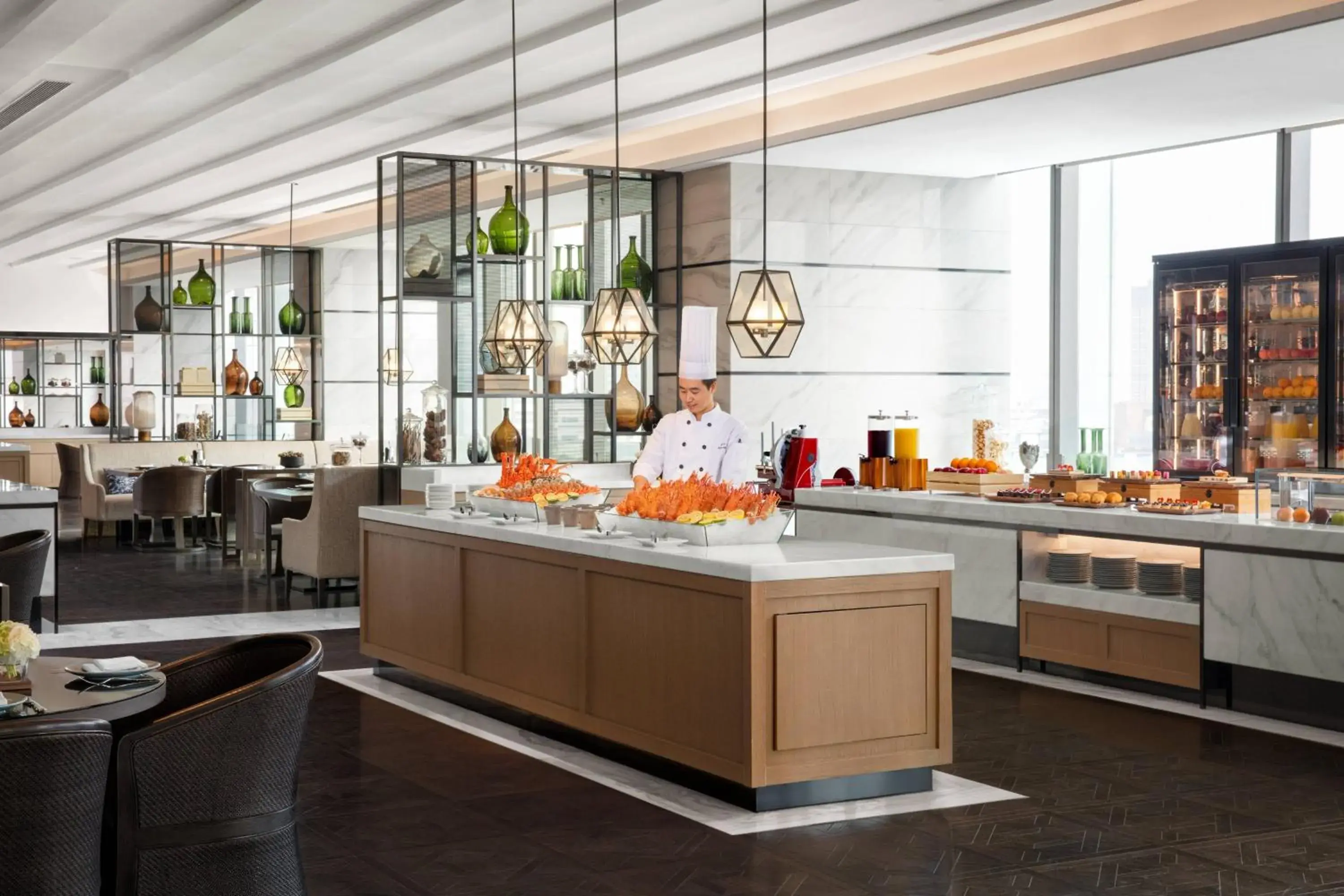 Kitchen or kitchenette, Restaurant/Places to Eat in Marriott Nanjing South Hotel