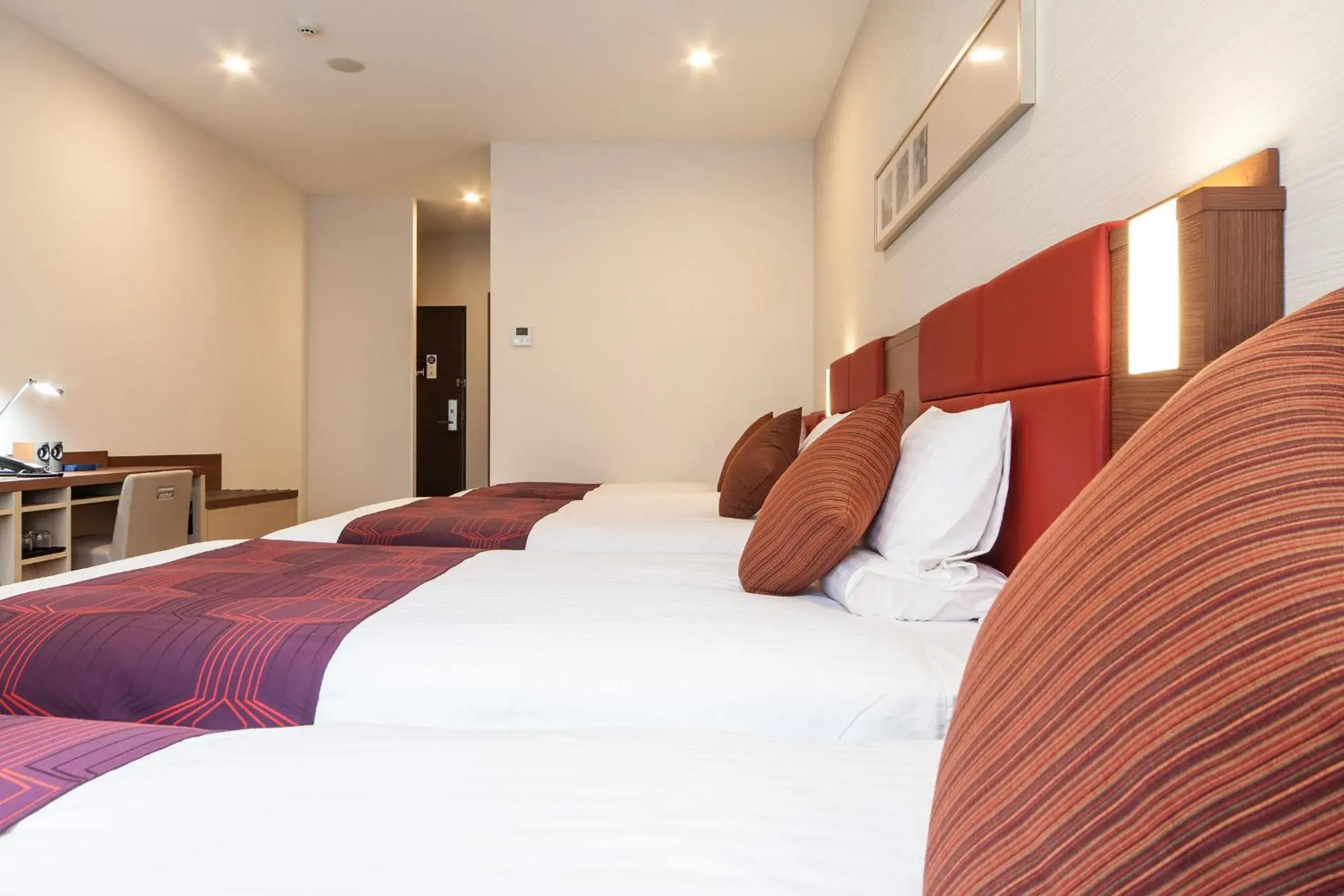 Bed in Hotel Mystays Haneda