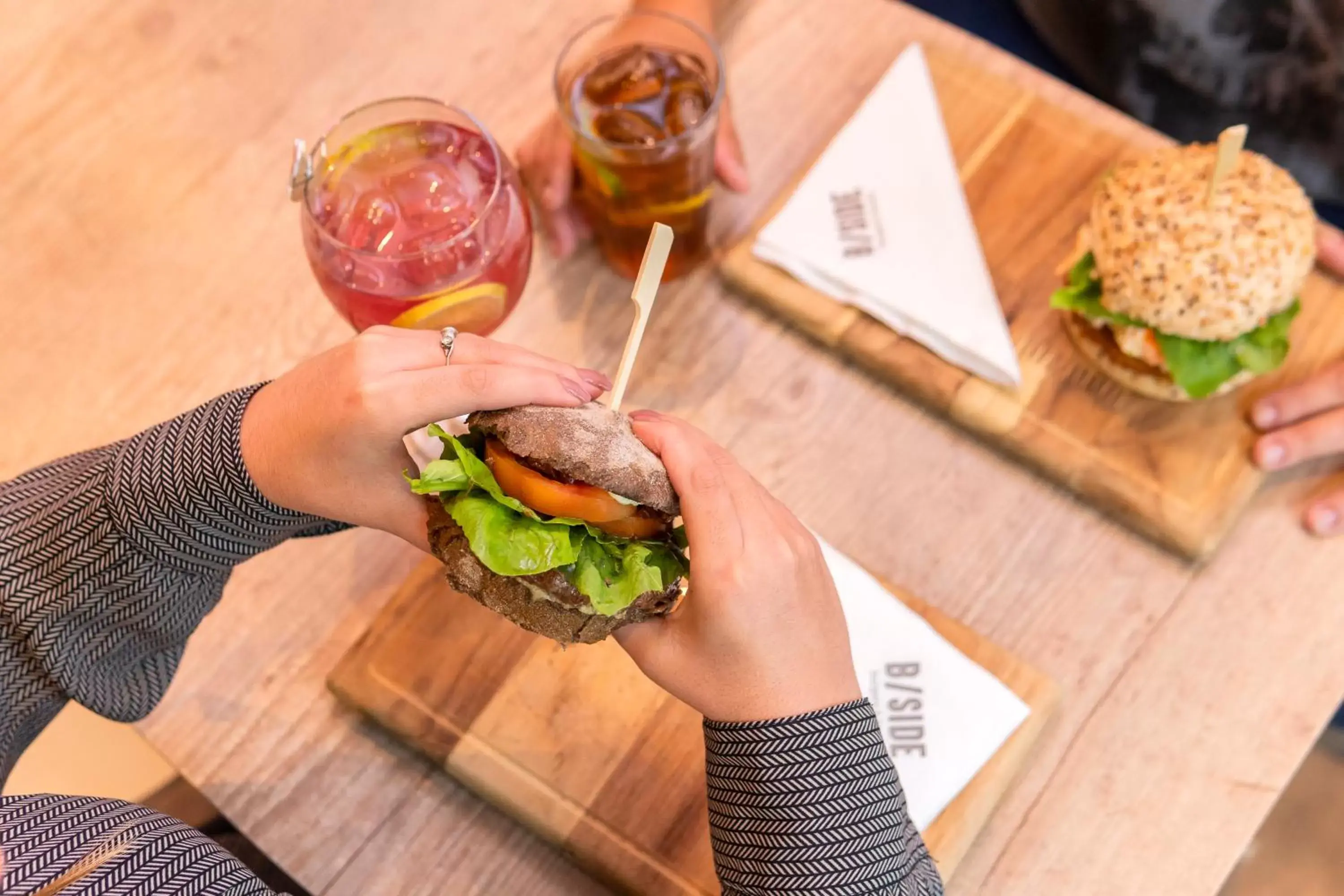 Restaurant/places to eat in ibis Porto Alegre Moinhos de Vento Restaurant/places to eat in ibis Porto Alegre Moinhos de Vento