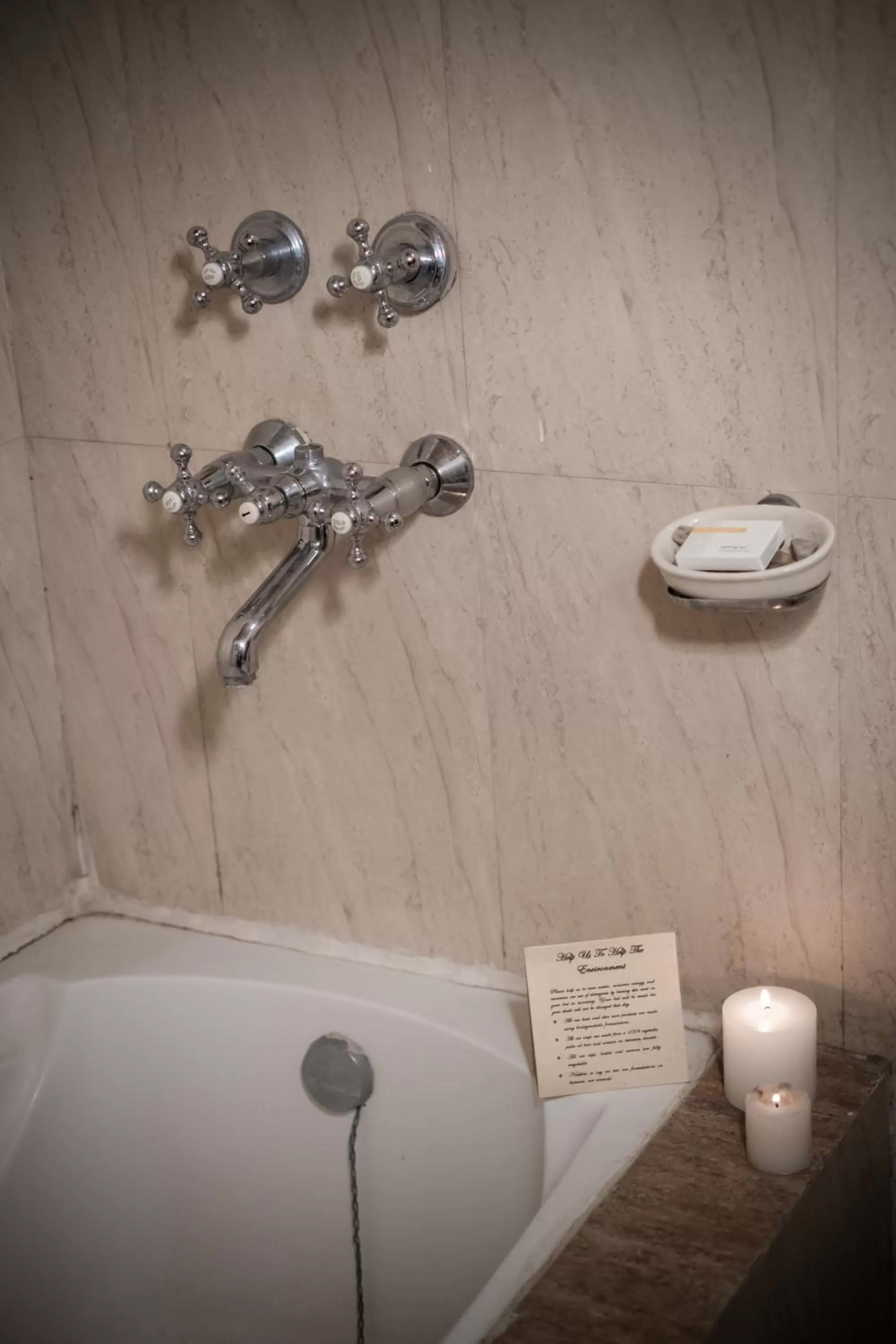 Bath in Bhikampur Lodge By Nine Hotels