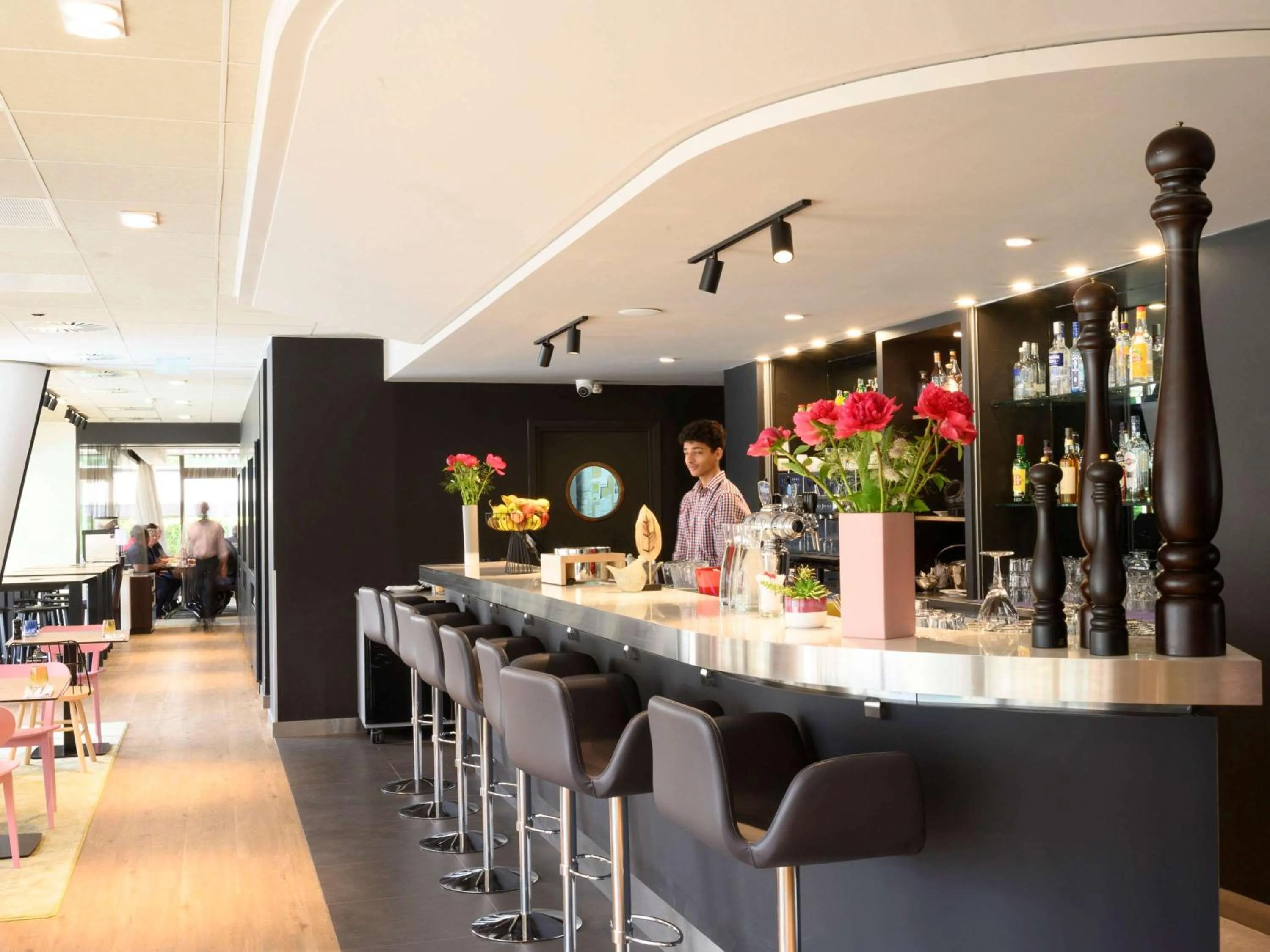 Lounge or bar in Novotel Paris Créteil Le Lac