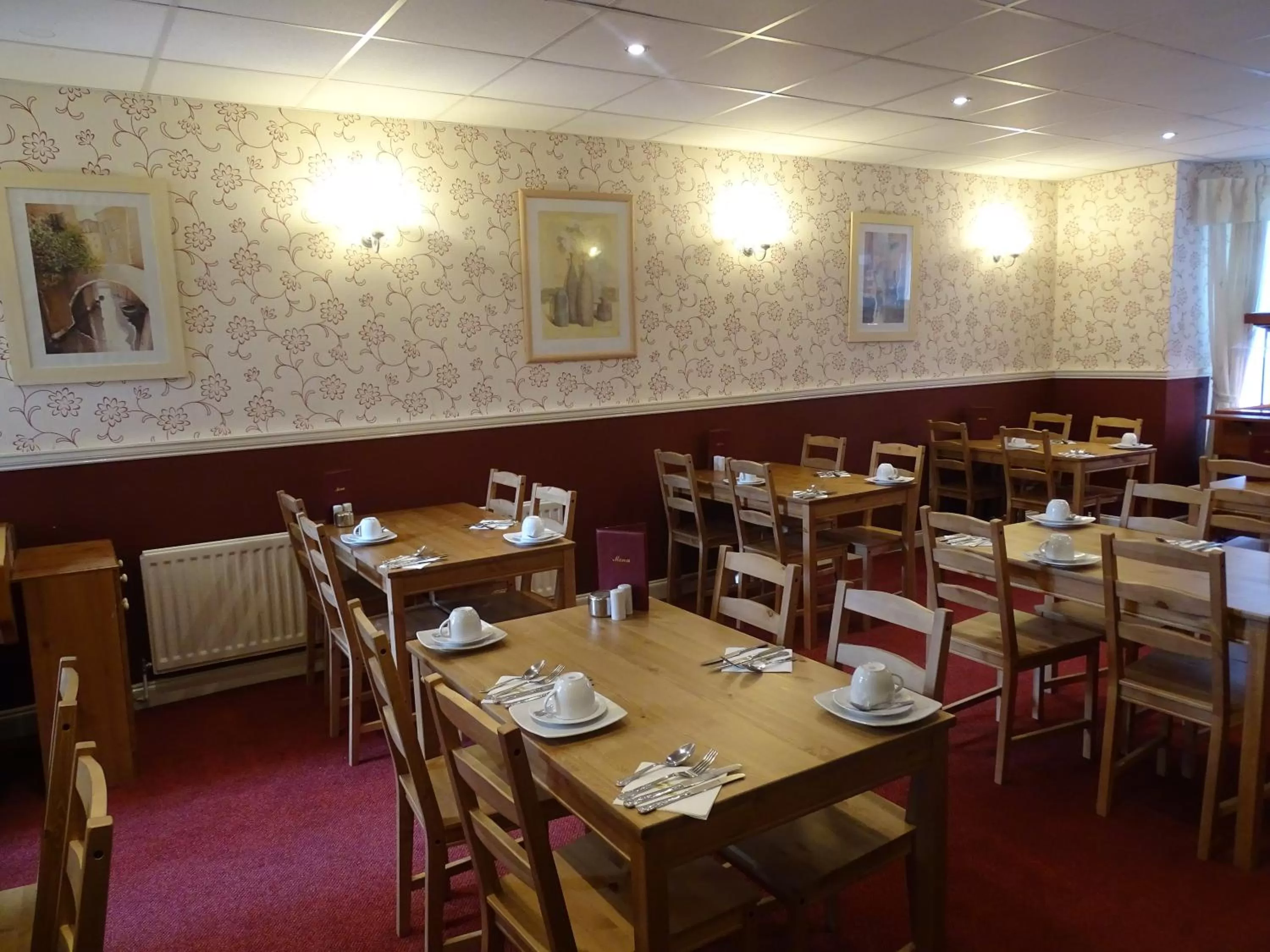 Dining area, Restaurant/Places to Eat in The Montclair