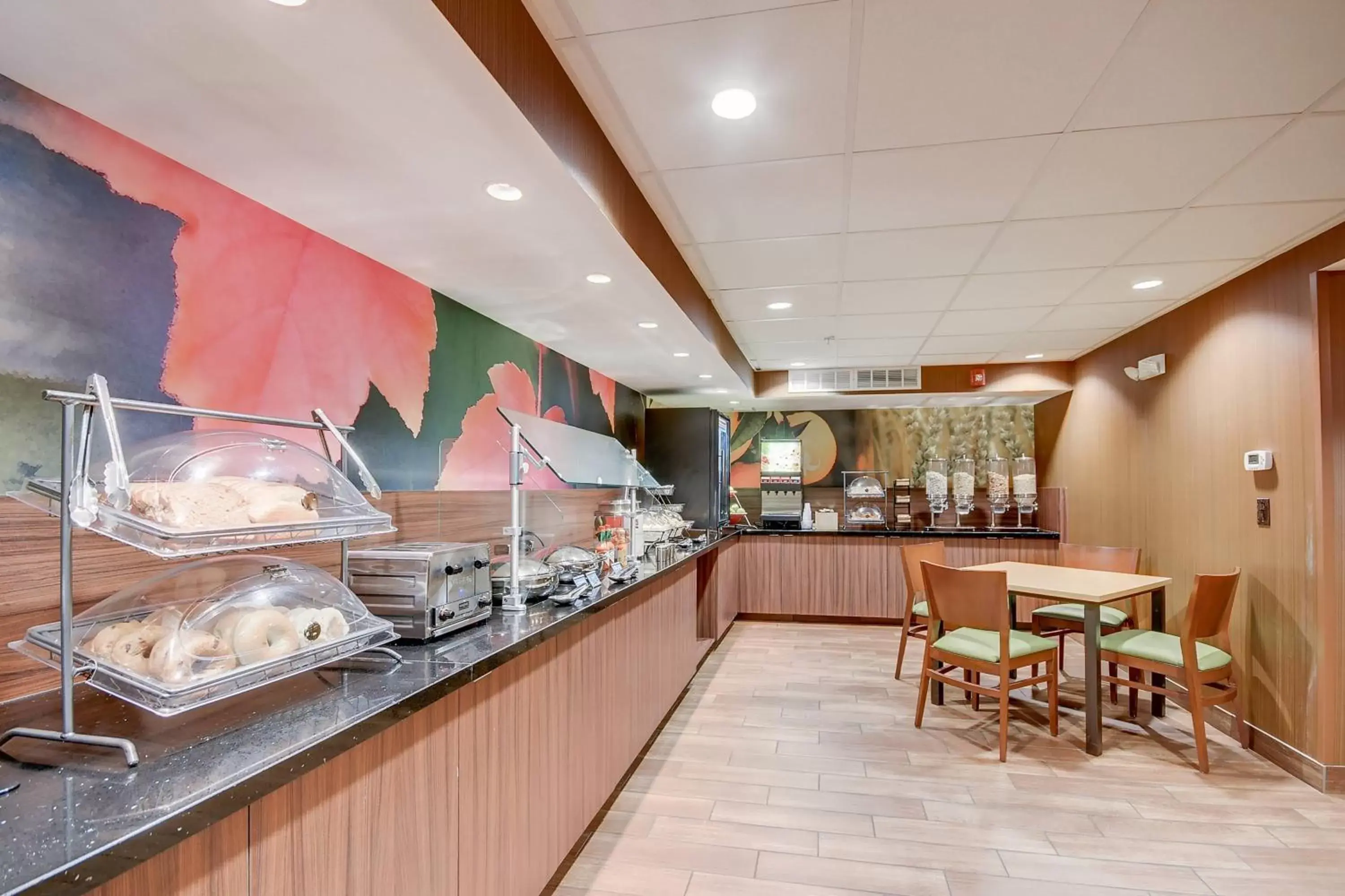 Breakfast, Restaurant/Places to Eat in Fairfield Inn Boston Woburn