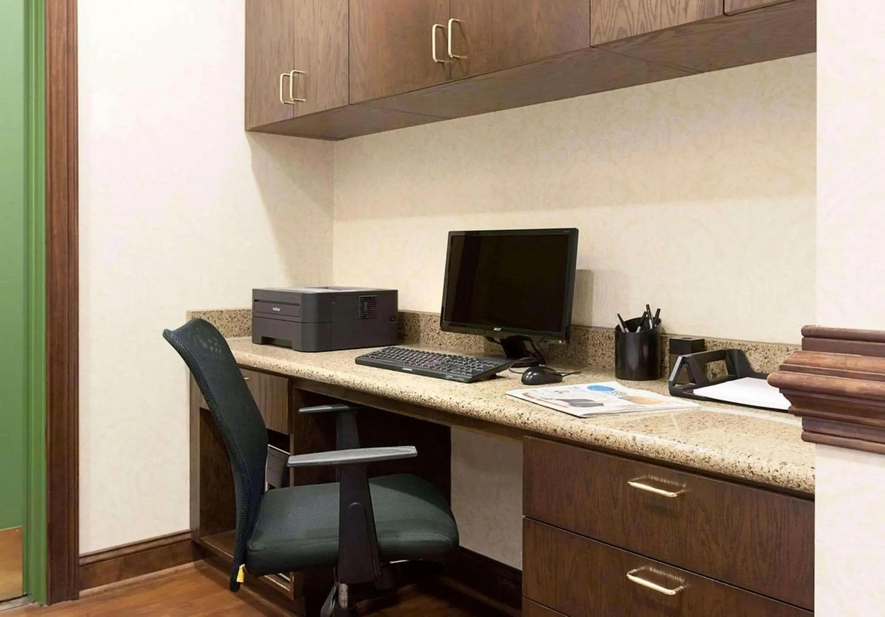 Business facilities in Country Inn & Suites by Radisson, Concord (Kannapolis), NC