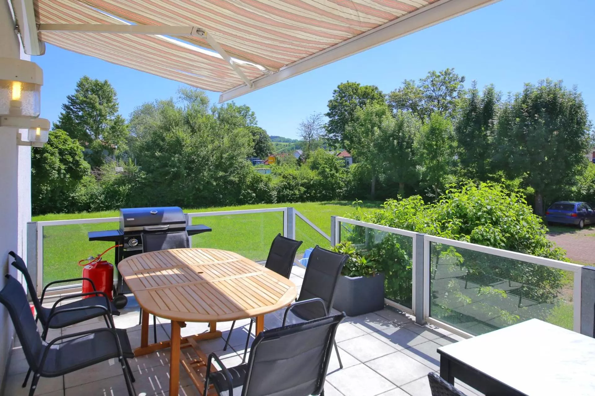 Communal lounge/ TV room in Hotel Kick