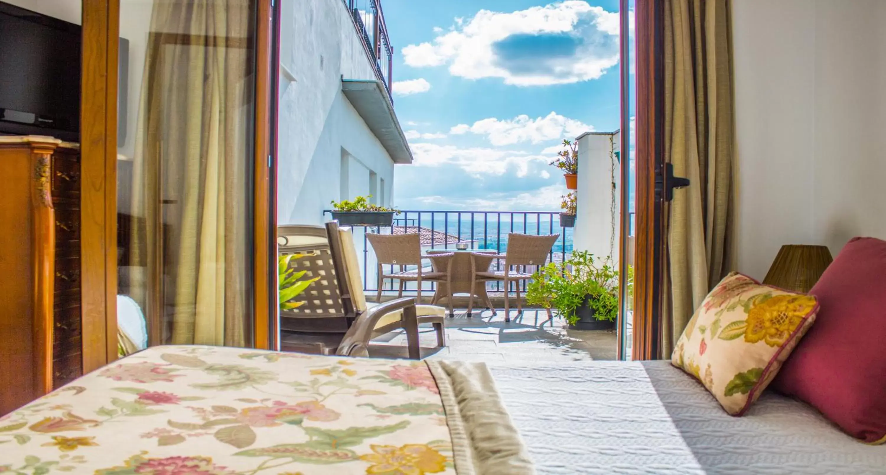 Balcony/Terrace in Hotel Mirador Arabeluj