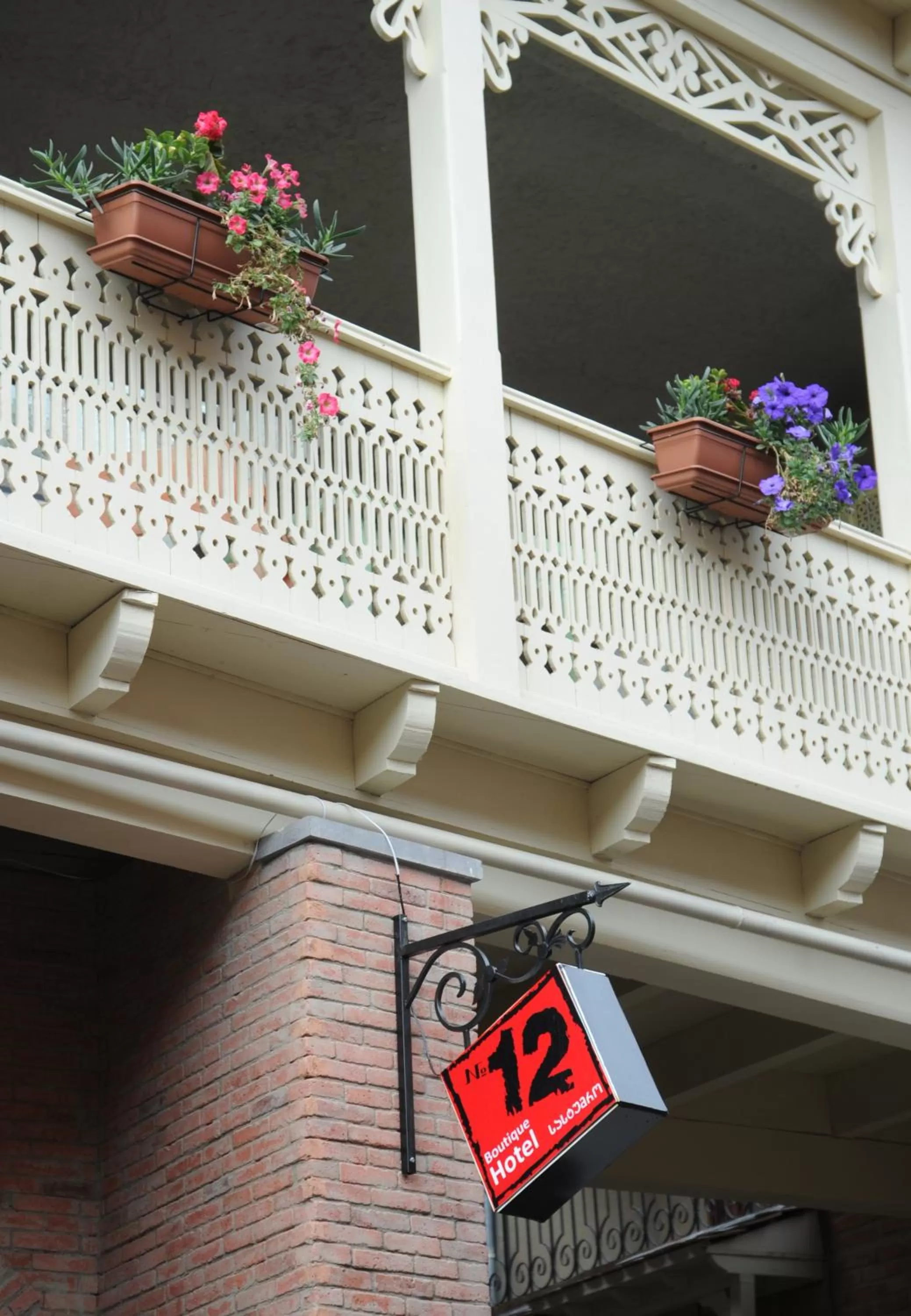 Facade/entrance in No12 Boutique Hotel