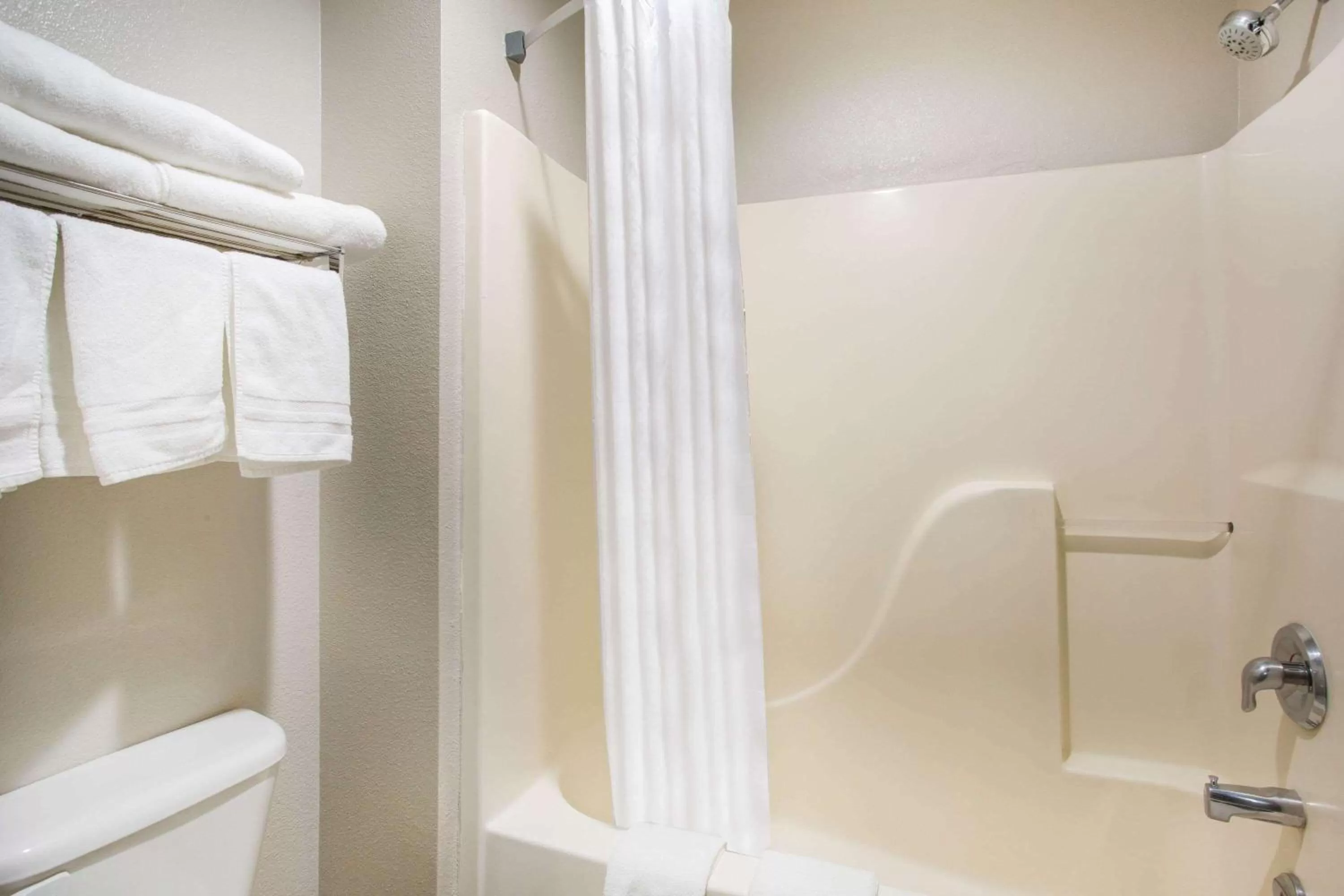 Bathroom in Days Inn by Wyndham Phoenix North