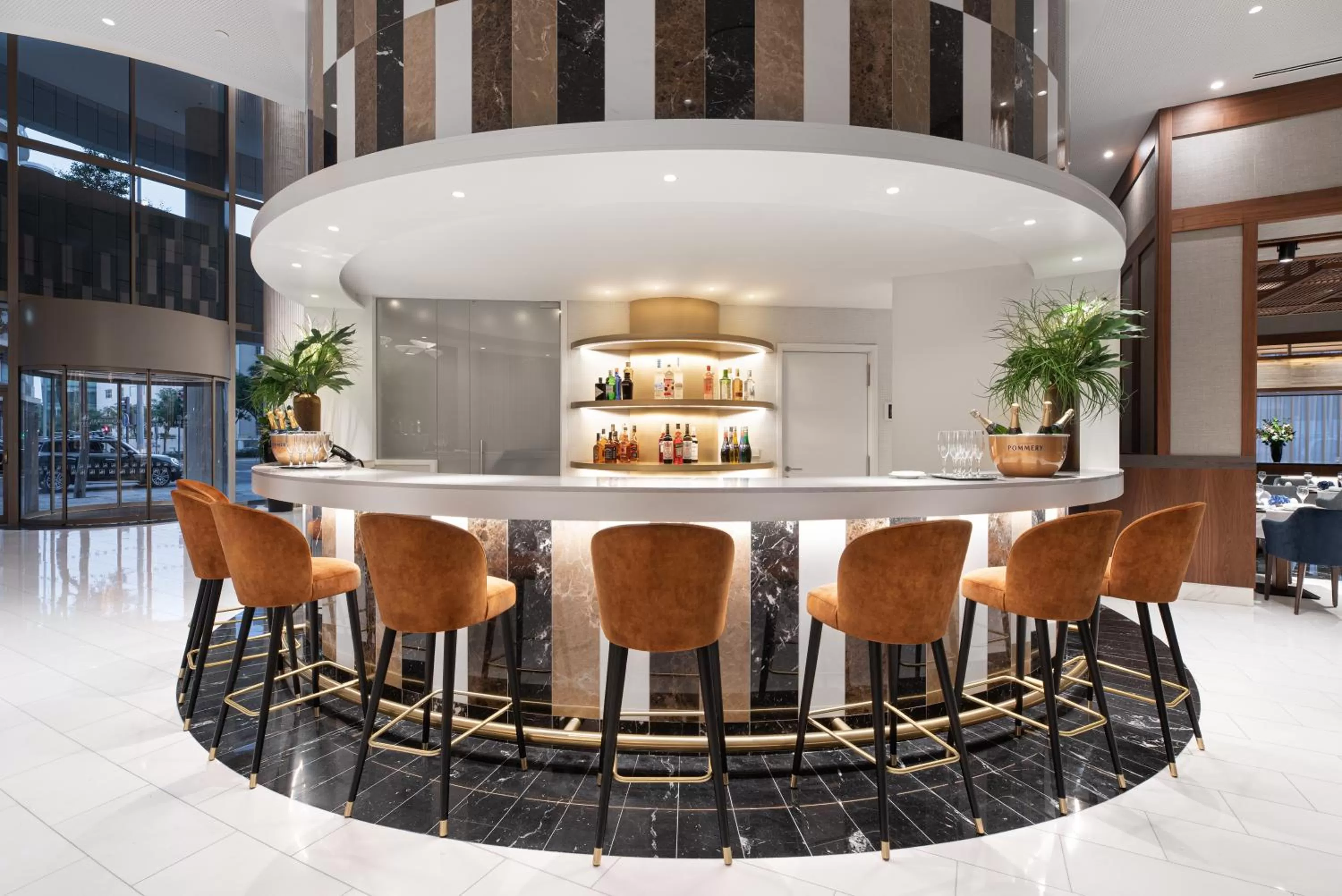 Lounge or bar in Eurostars Universal Lisboa