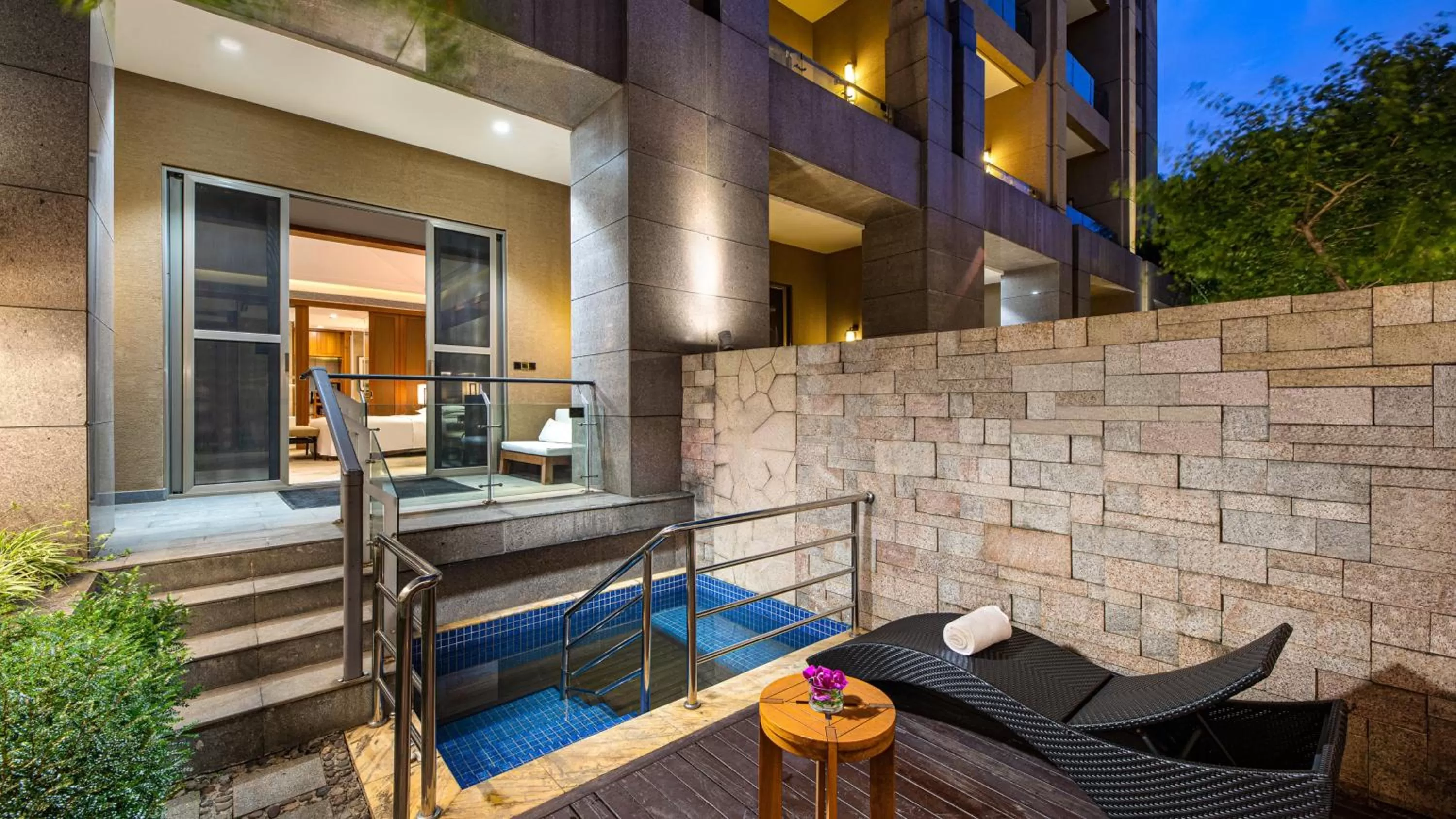 Photo of the whole room in InterContinental Kunming by IHG