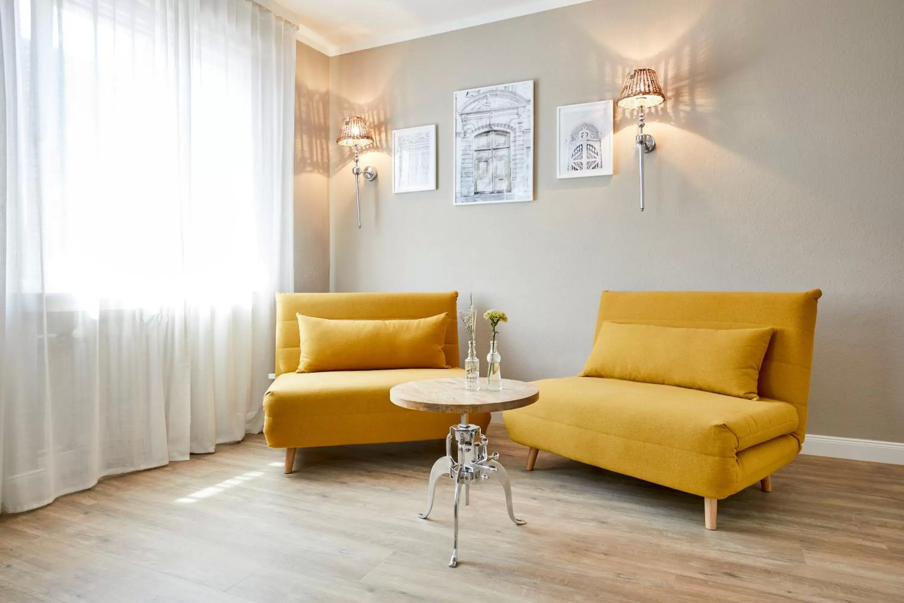 Bedroom, Seating Area in Zum Landsberger Hof