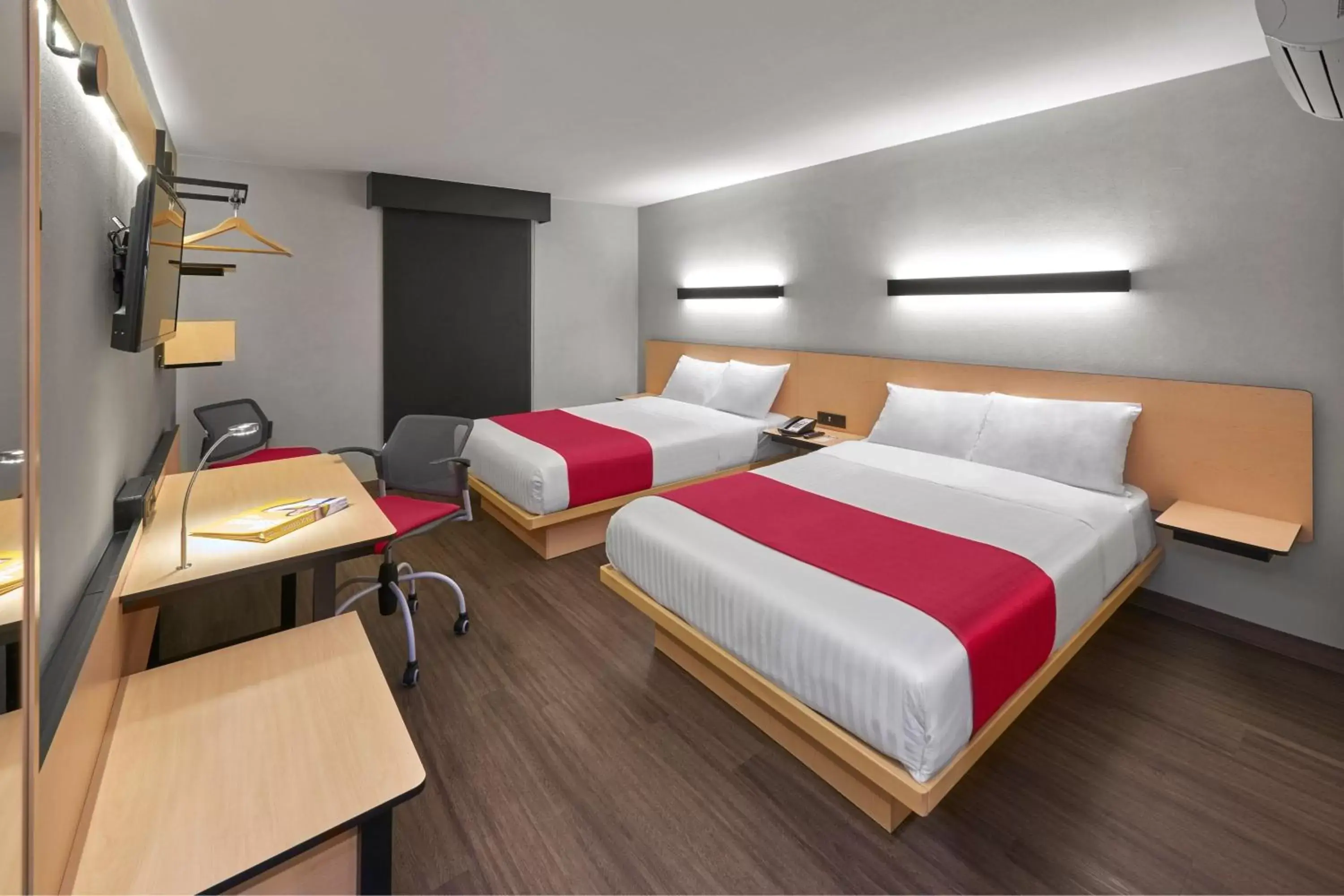 Photo of the whole room, Bed in City Express by Marriott Reynosa Aeropuerto