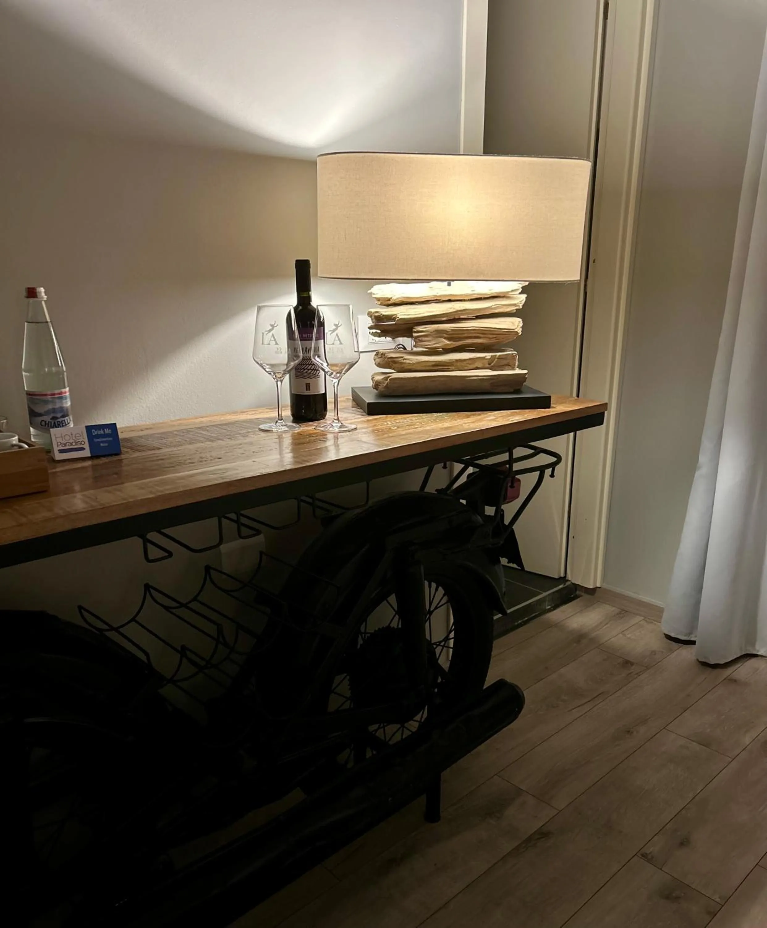 Bedroom in Hotel Paradiso Como