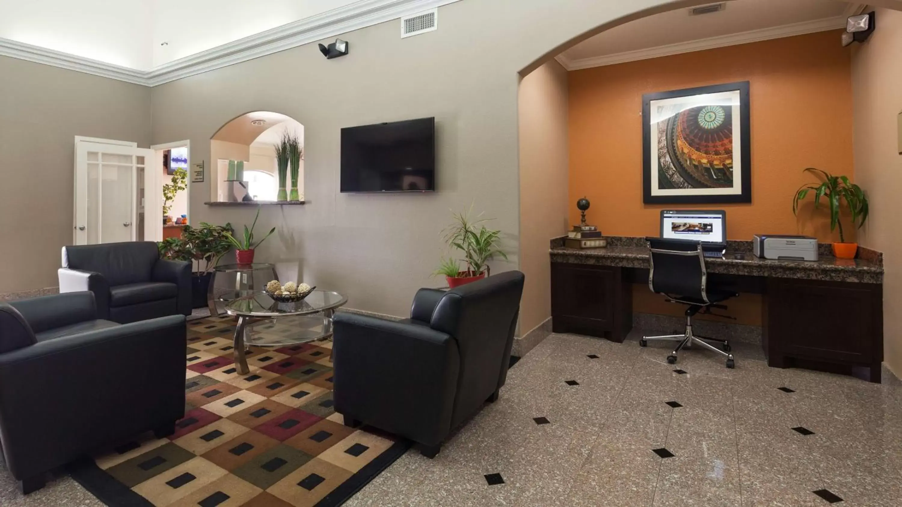 Lobby or reception, Seating Area in Best Western Angleton Inn