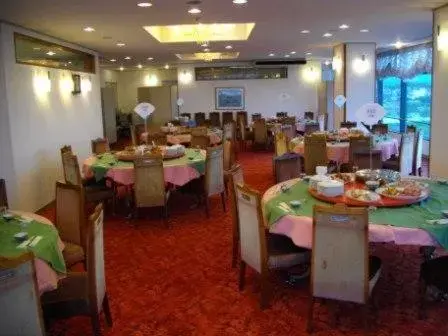 Banquet/Function facilities, Restaurant/Places to Eat in Hotel New Yutaka