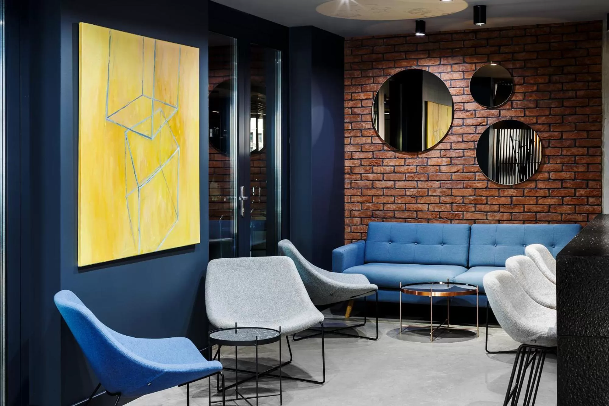 Lobby or reception in Lwowska 1