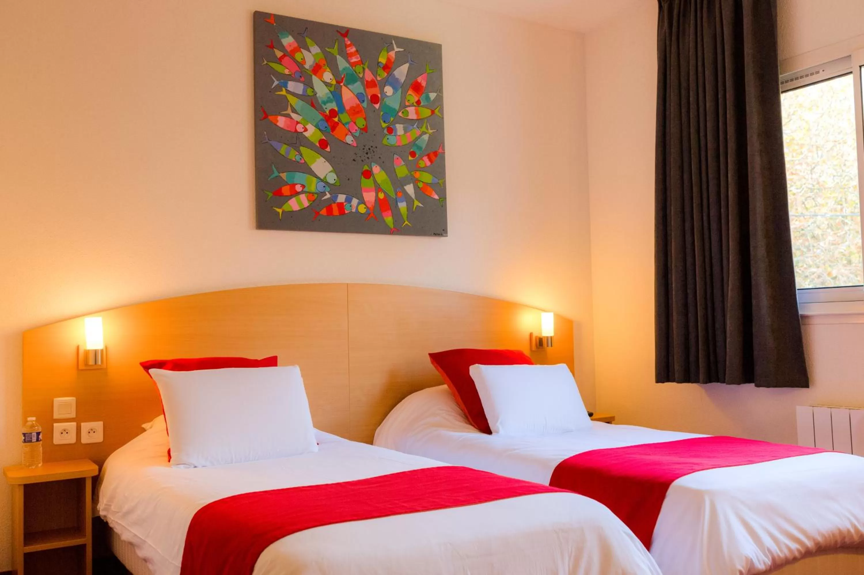 Bed in Kyriad Quimper - Pont-l'Abbé