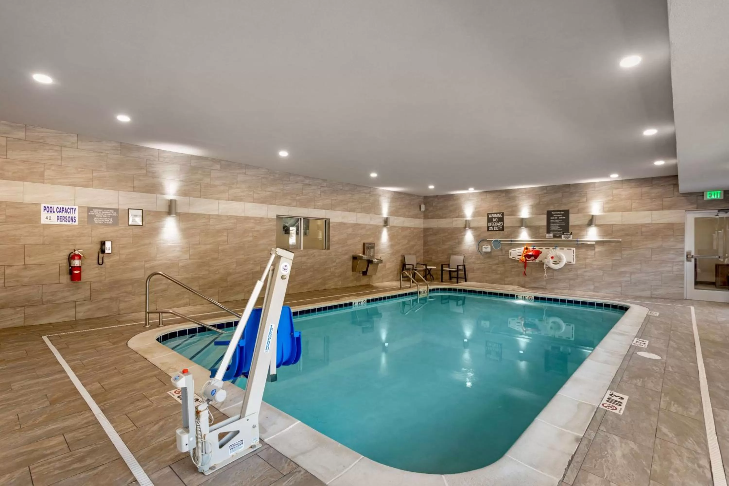 Pool view in Best Western Plus Executive Residency Nashville Antioch