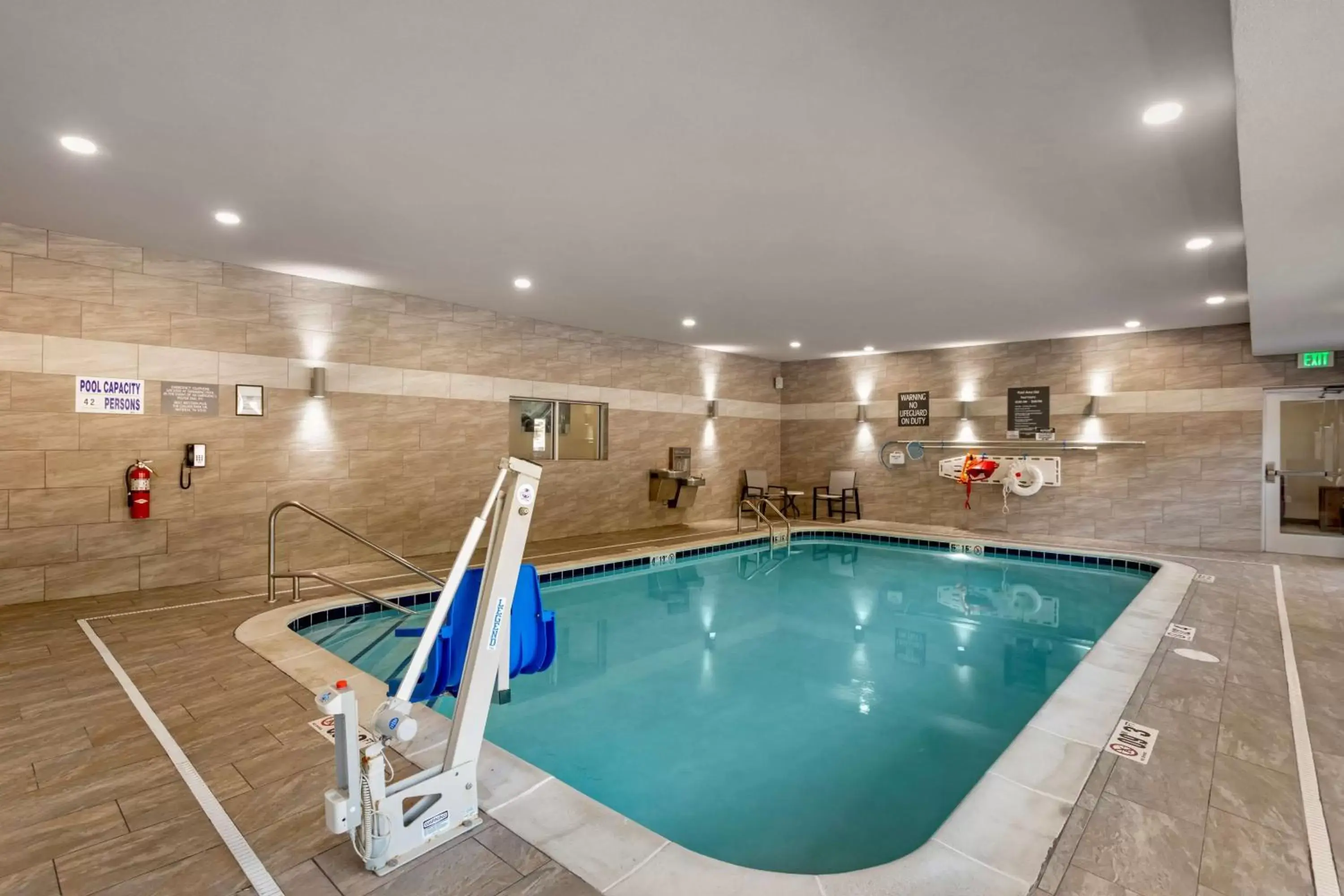 Pool view in Best Western Plus Executive Residency Antioch Inn Pool view in Best Western Plus Executive Residency Antioch Inn