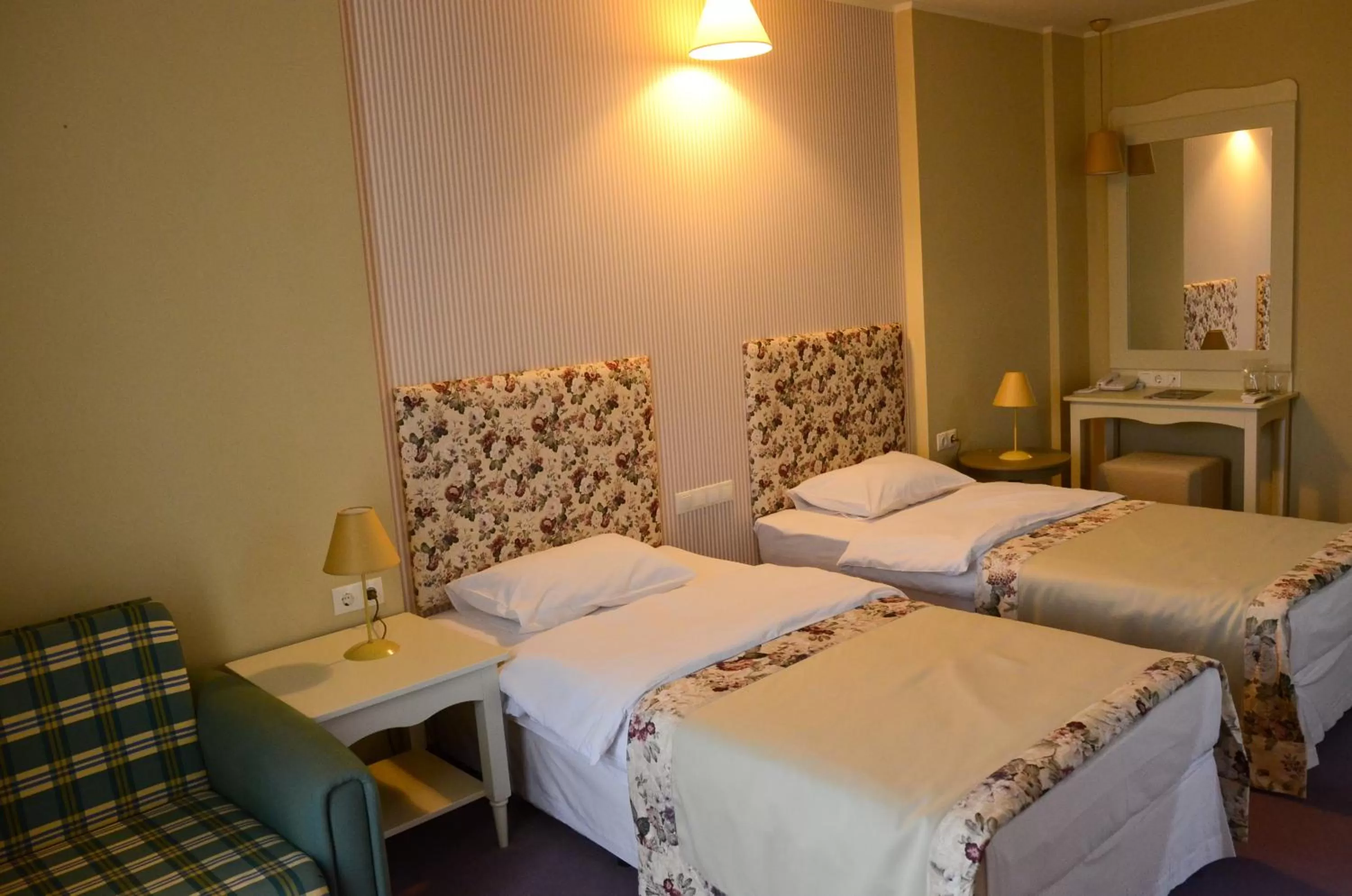 Bedroom, Bed in Parish Hotel