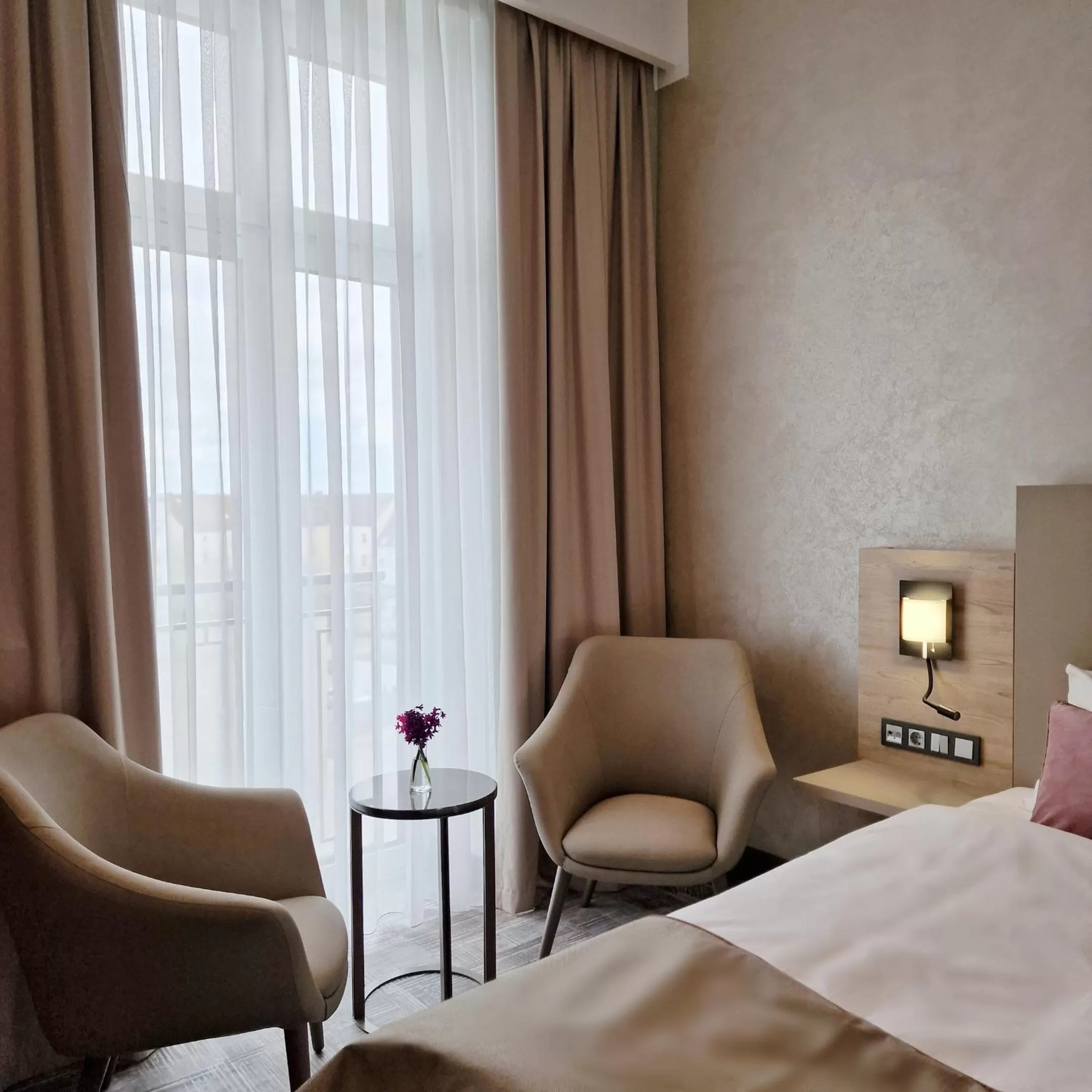 Bed in Hotel Kaiserhof