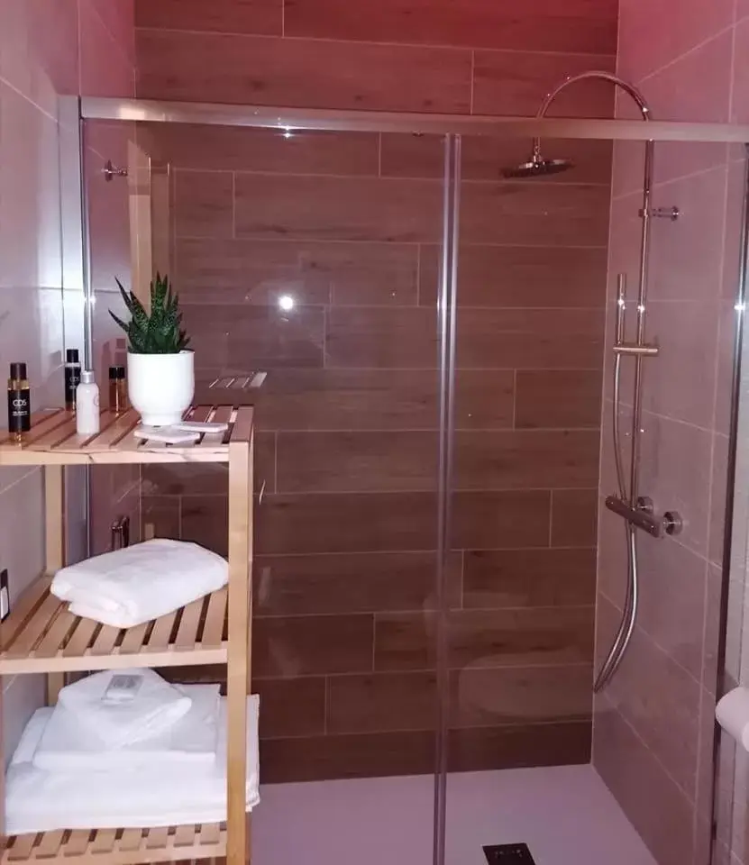 Bathroom in Lux Suite