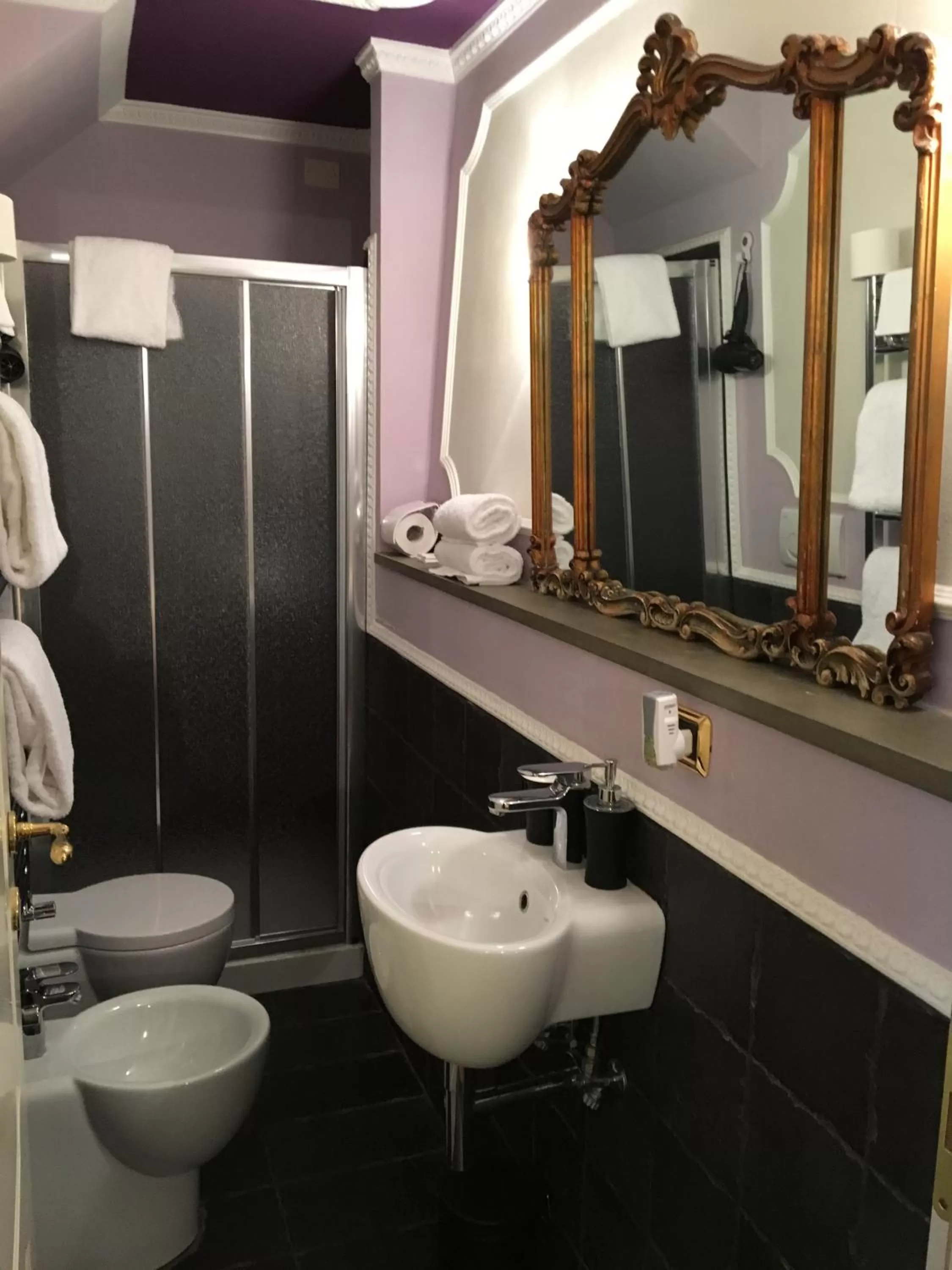 Bathroom in B&B Mr. My Resort