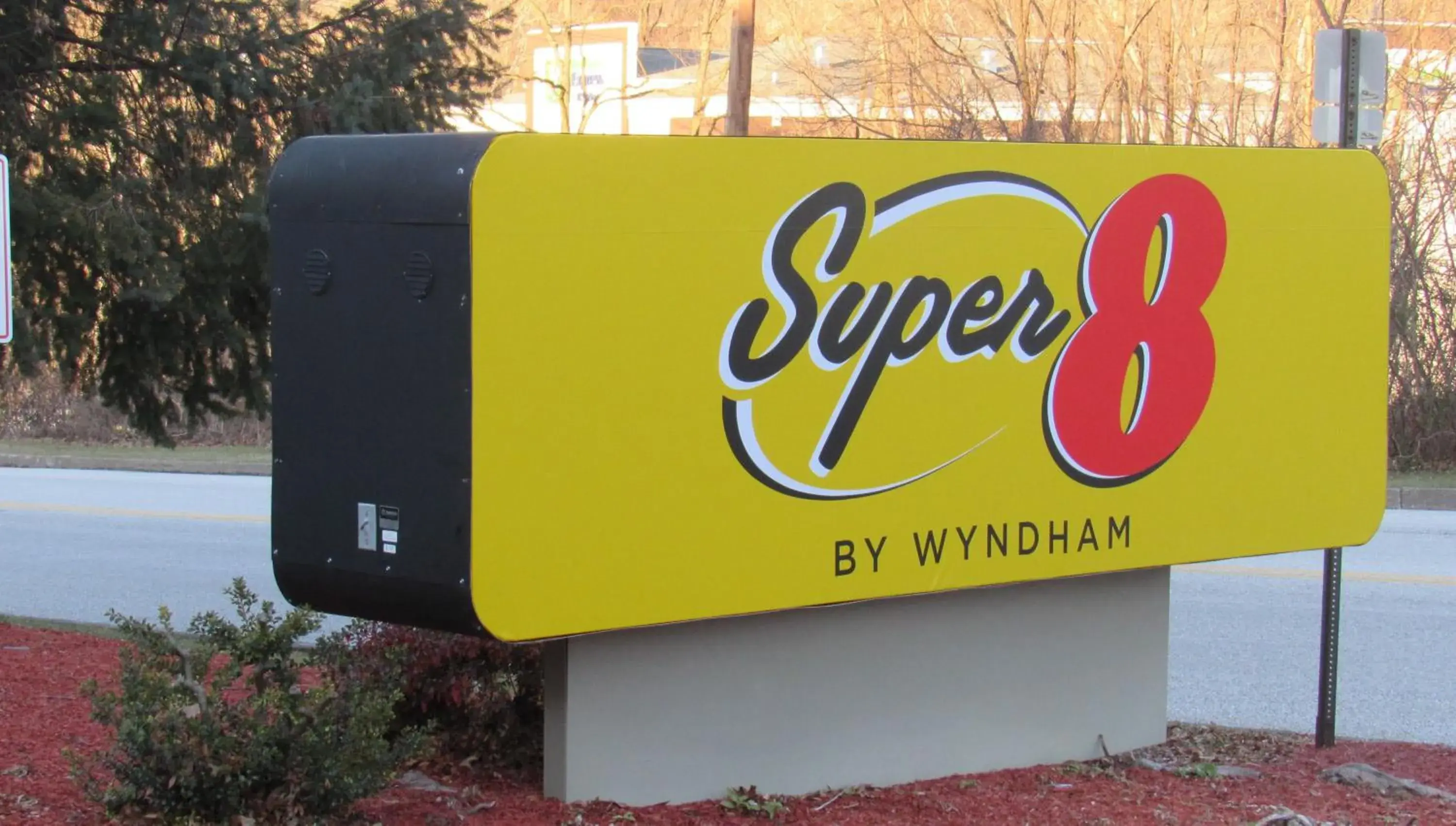 Super 8 by Wyndham New Cumberland