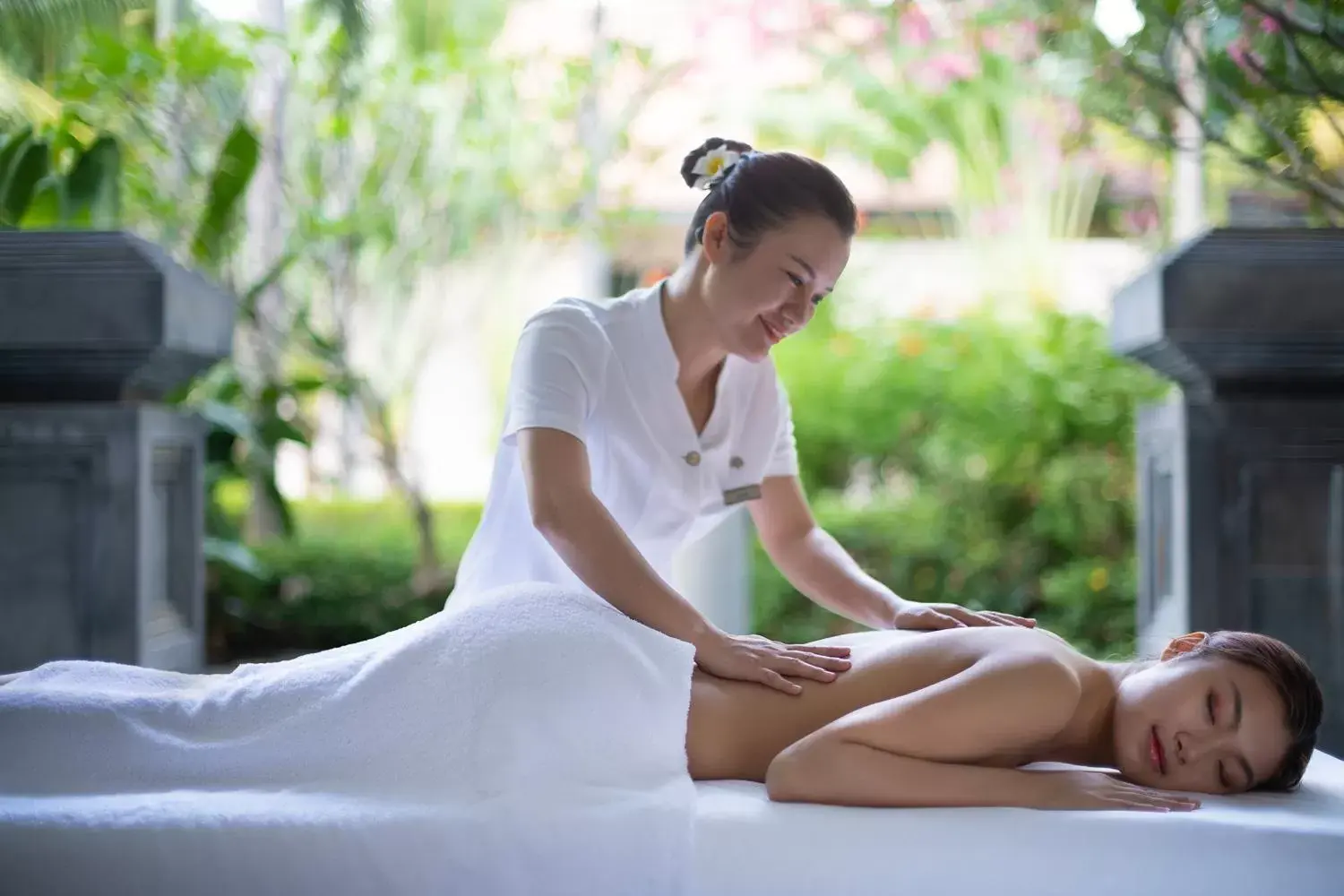 Massage in Raffles Hainan Clear Water Bay