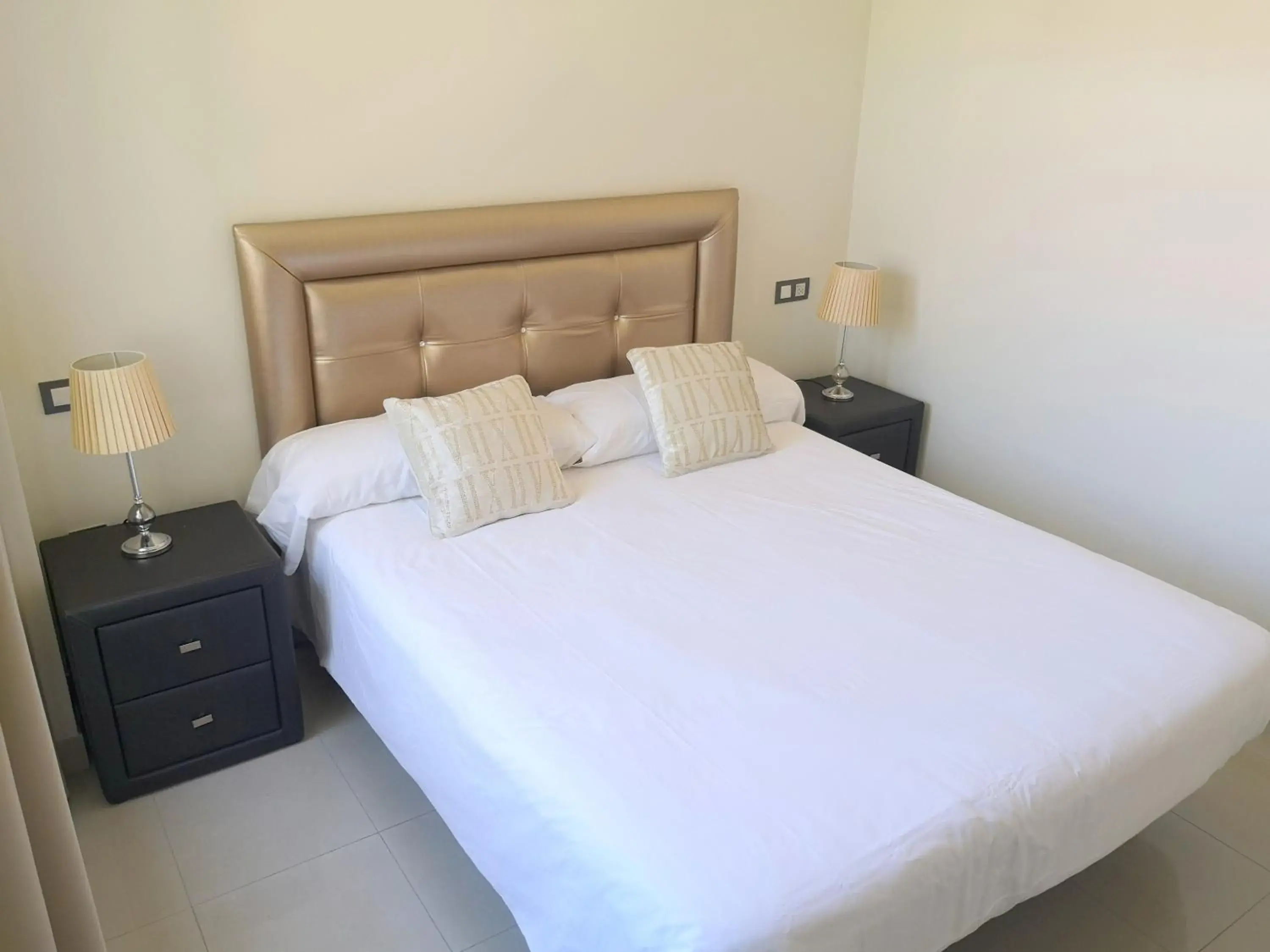 Property building, Bed in Cortijo Del Mar Resort