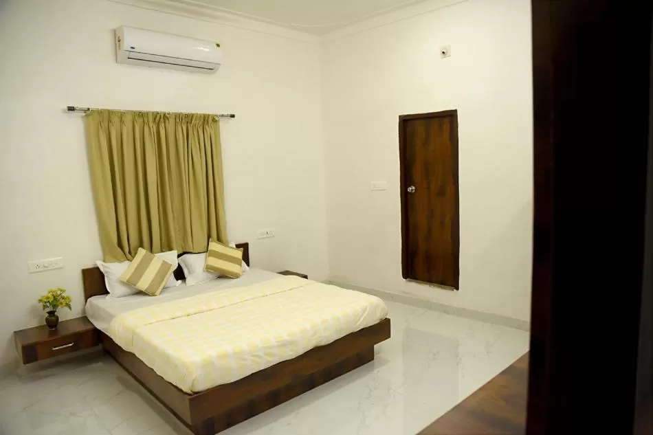 Photo of the whole room in Royal Heritage Haveli Udaipur