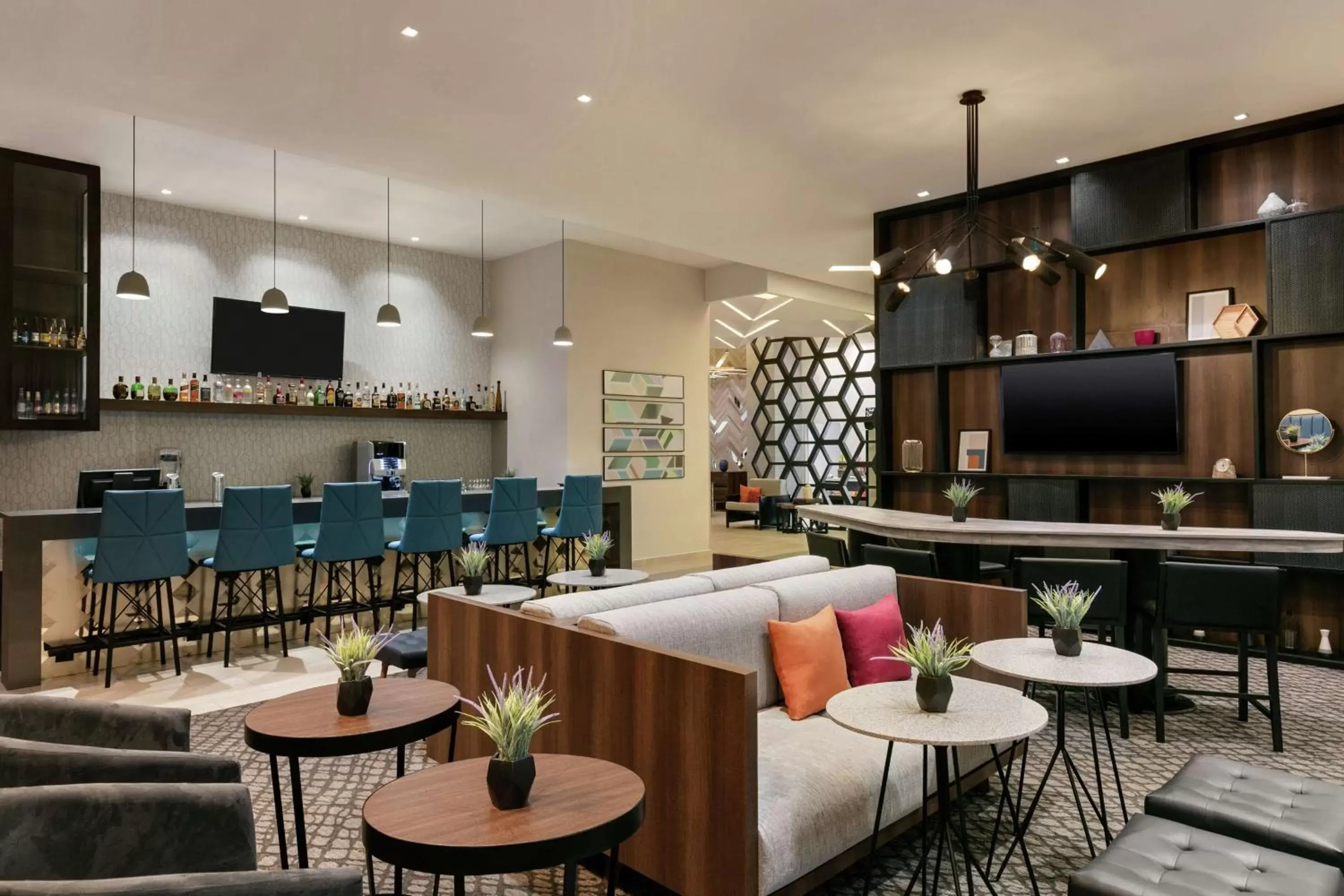 Lounge or bar, Lounge/Bar in Homewood Suites By Hilton Monterrey Apodaca