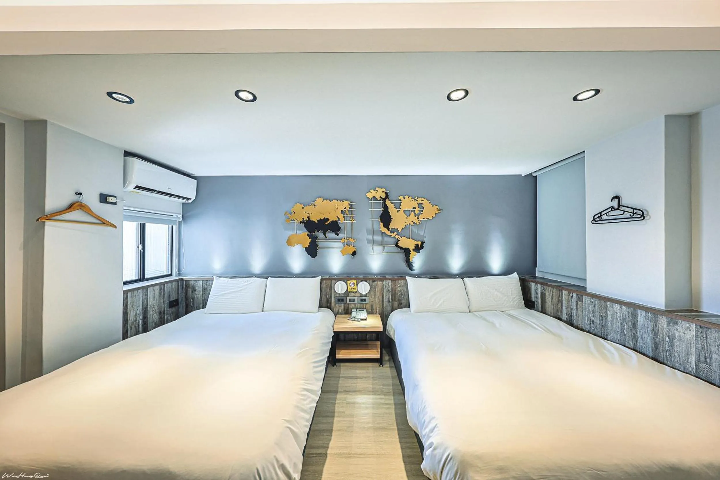 Bed in 亞馨文旅 近東大門夜市 有免費停車場 可自助入住