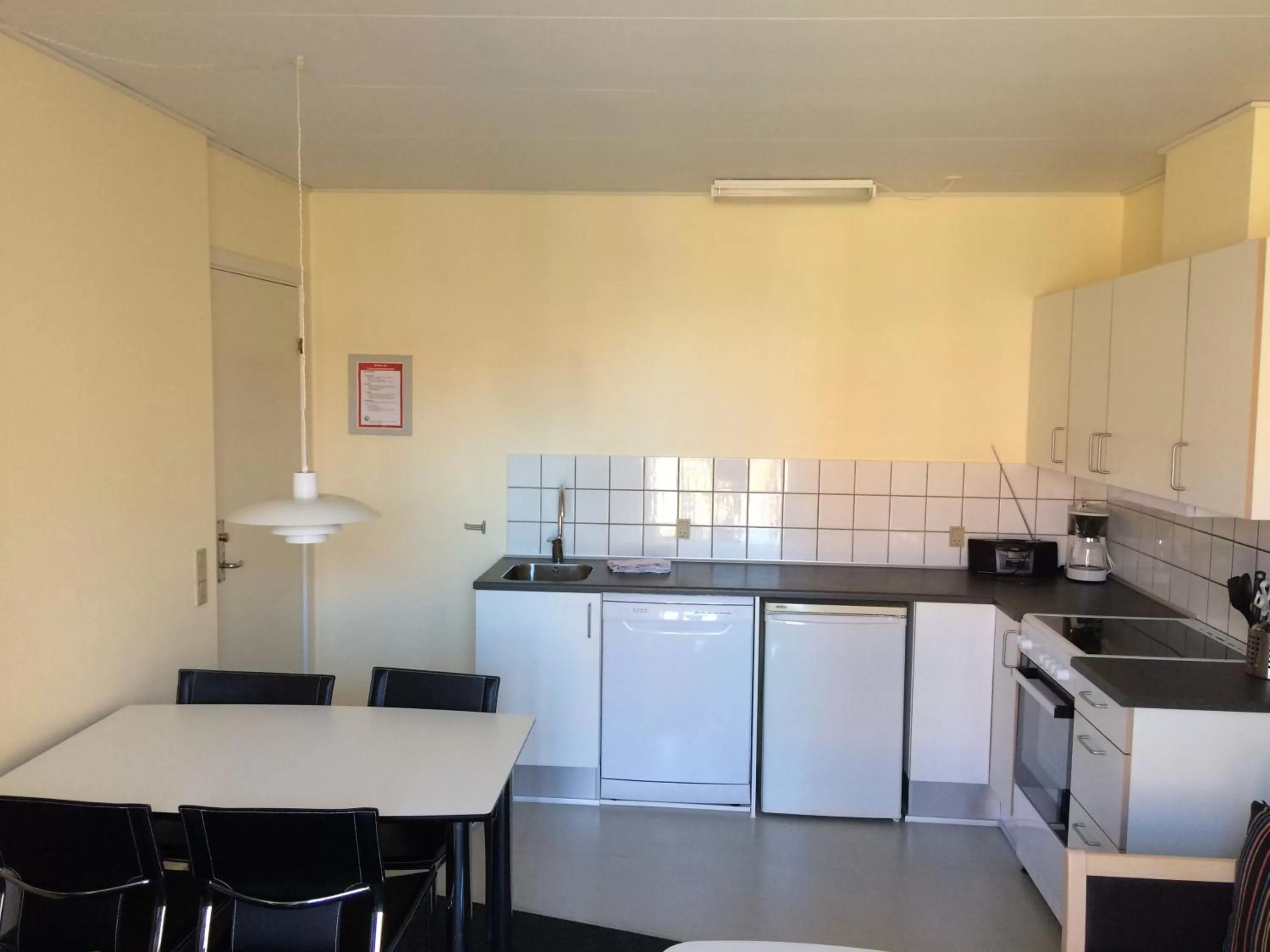 Kitchen or kitchenette in Løkken Badehotel Apartments