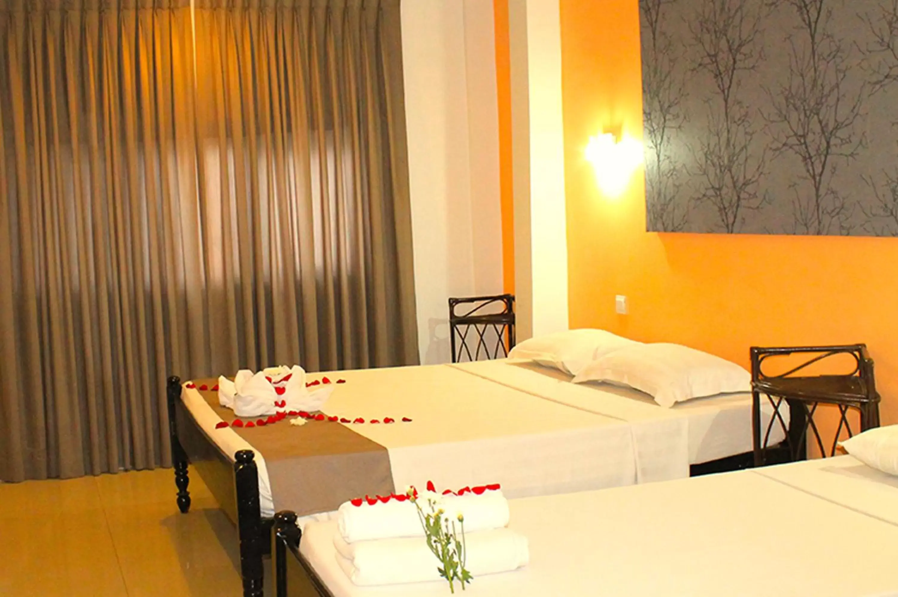 Photo of the whole room, Bed in Angkor International Hotel