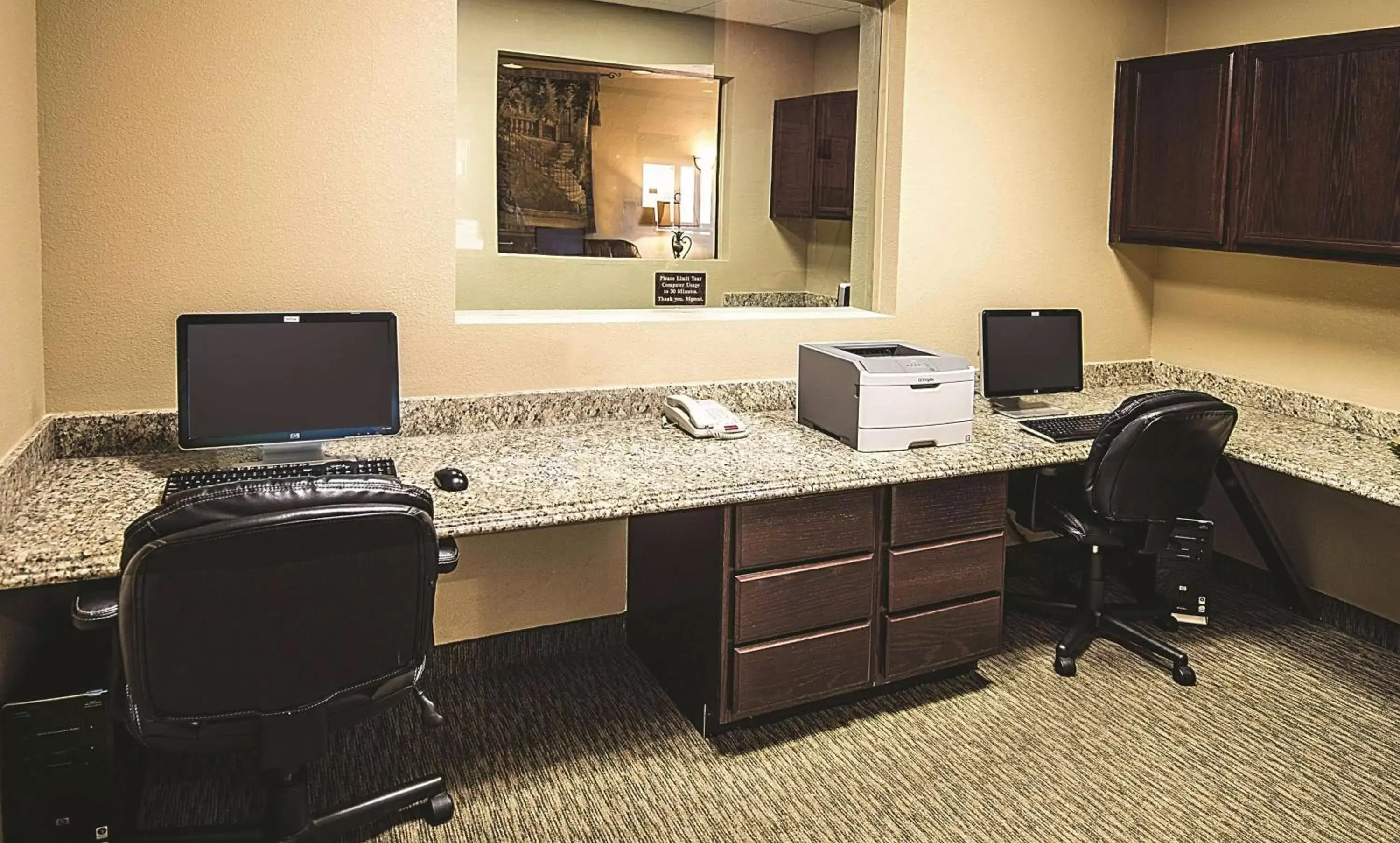 On site, Business Area/Conference Room in La Quinta by Wyndham Marble Falls