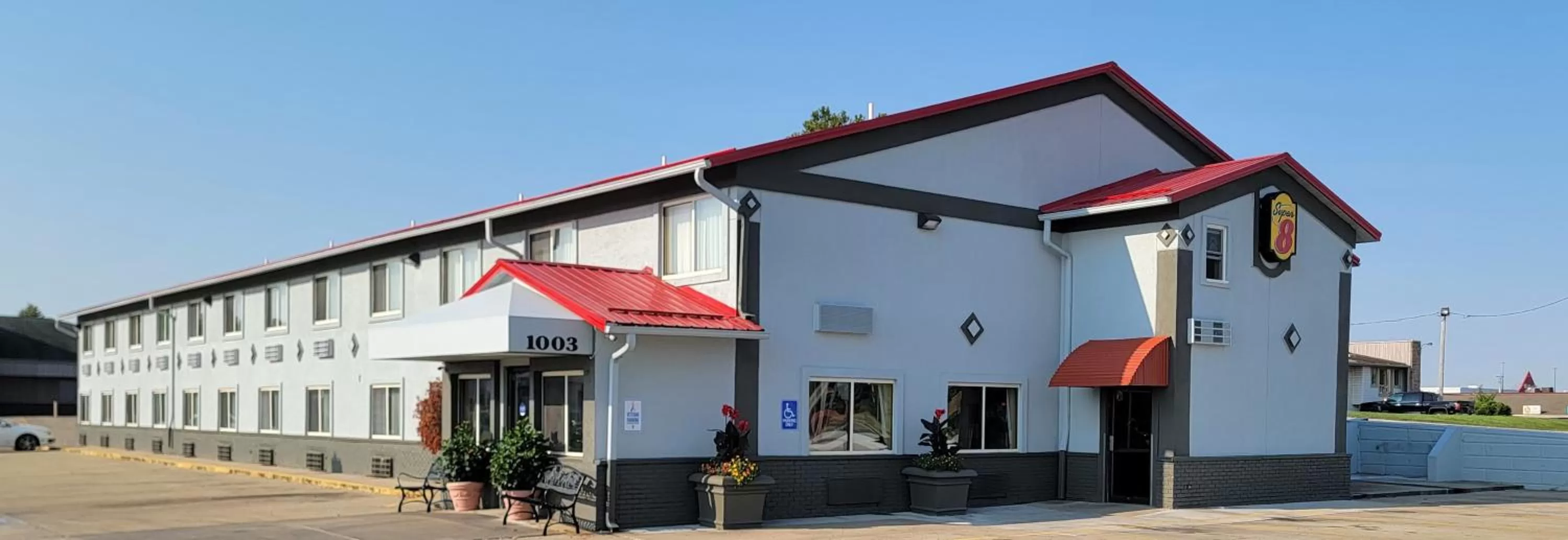 Property building in Super 8 by Wyndham Jacksonville