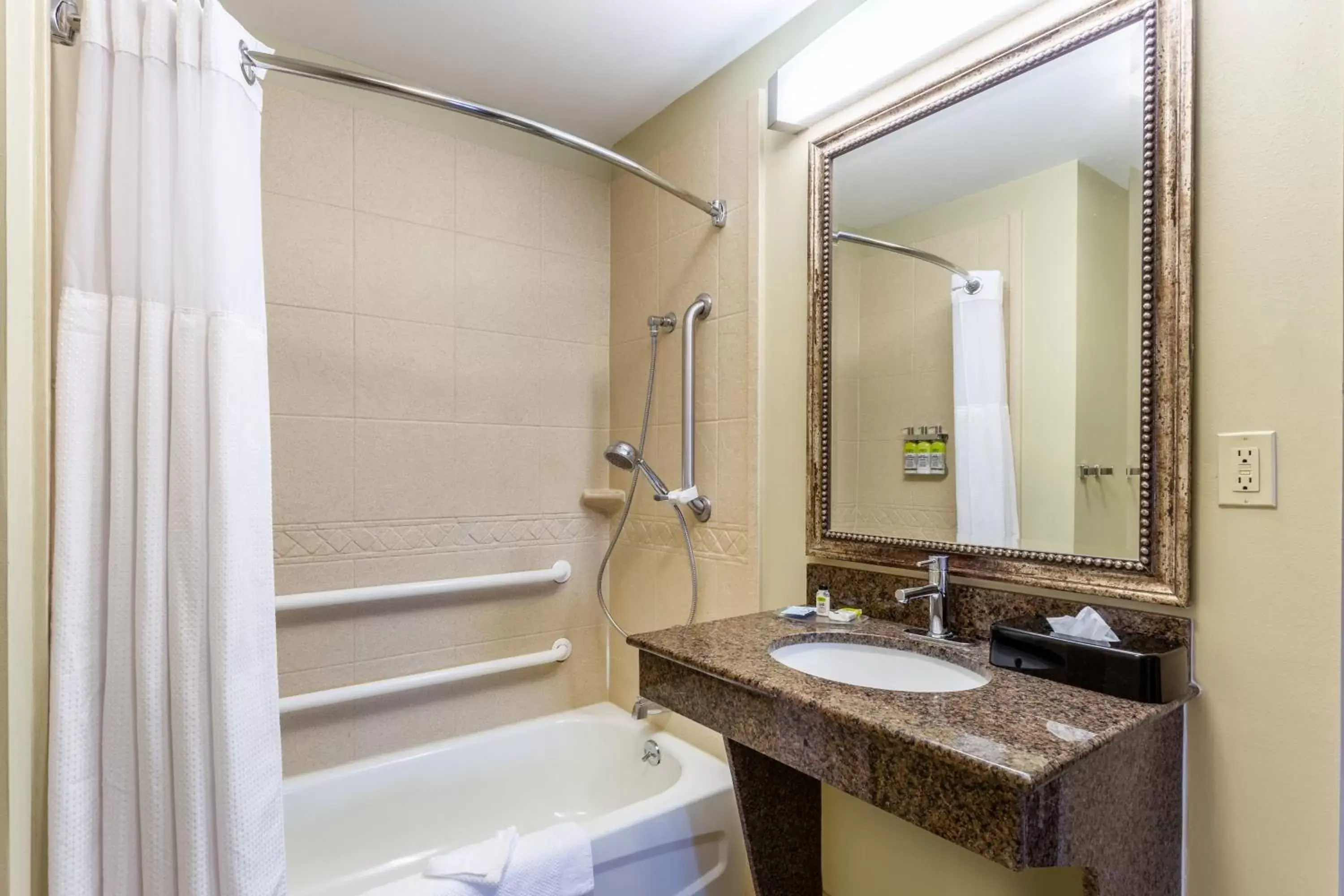 Bathroom in Staybridge Suites Davenport, an IHG Hotel