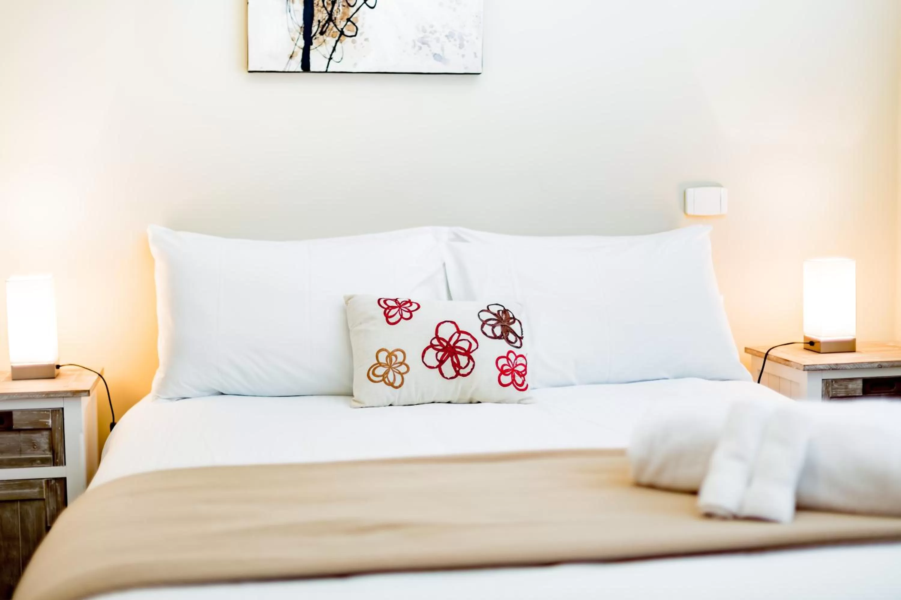 Bed in Bundanoon Country Inn Motel