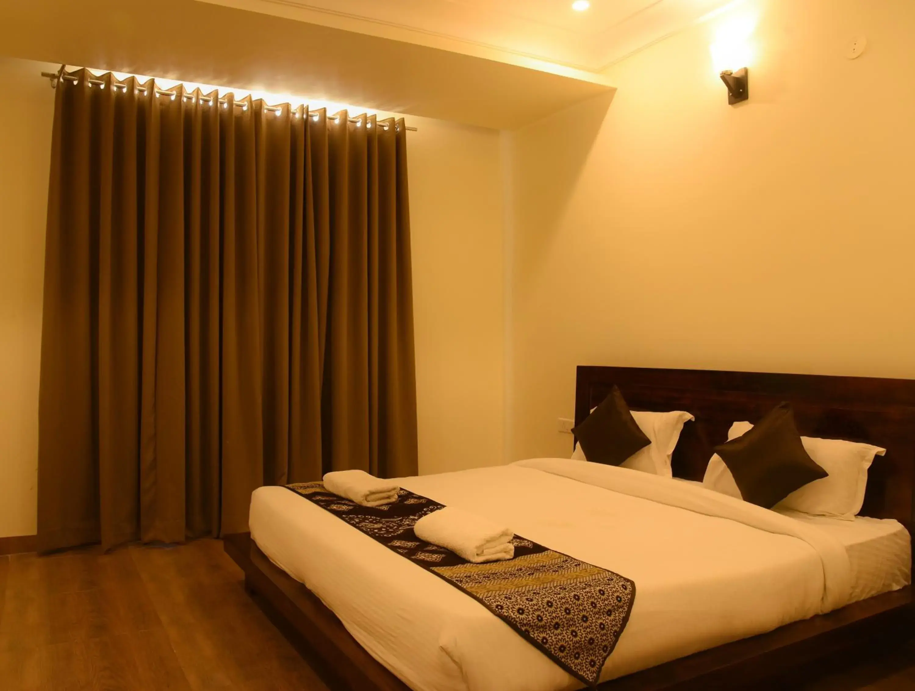 Bedroom, Bed in Hotel Laxmi Niwas
