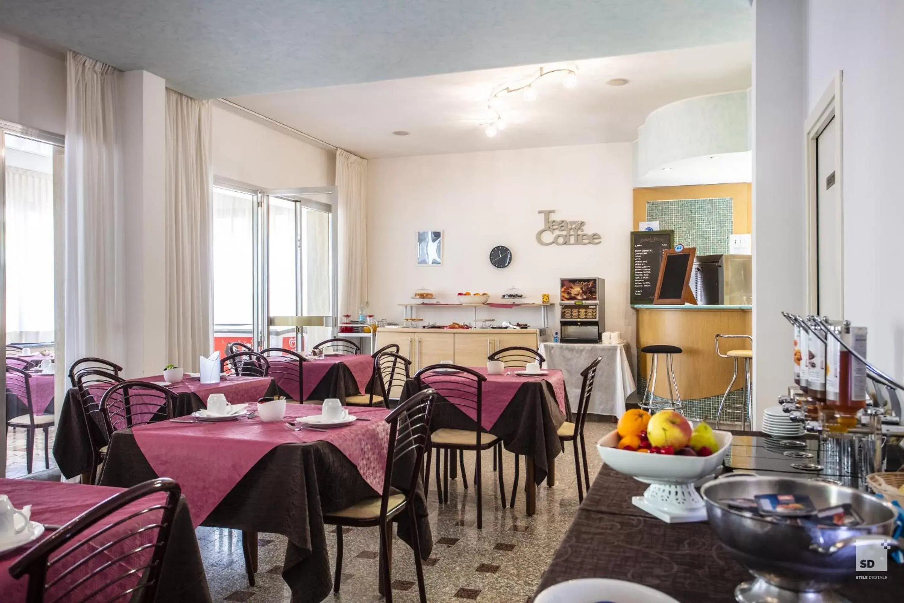 Breakfast, Restaurant/Places to Eat in Hotel Fattori Mare