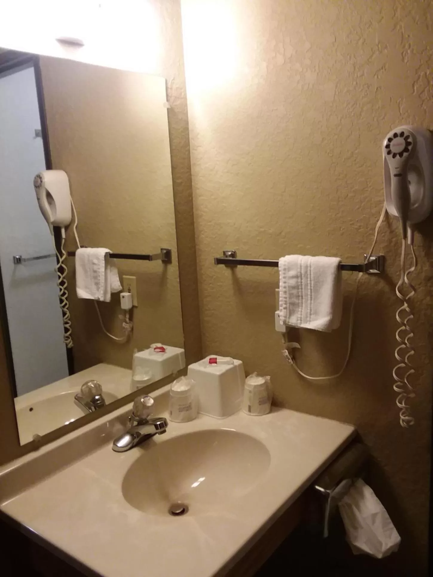 Bathroom in Super 8 by Wyndham Grayling