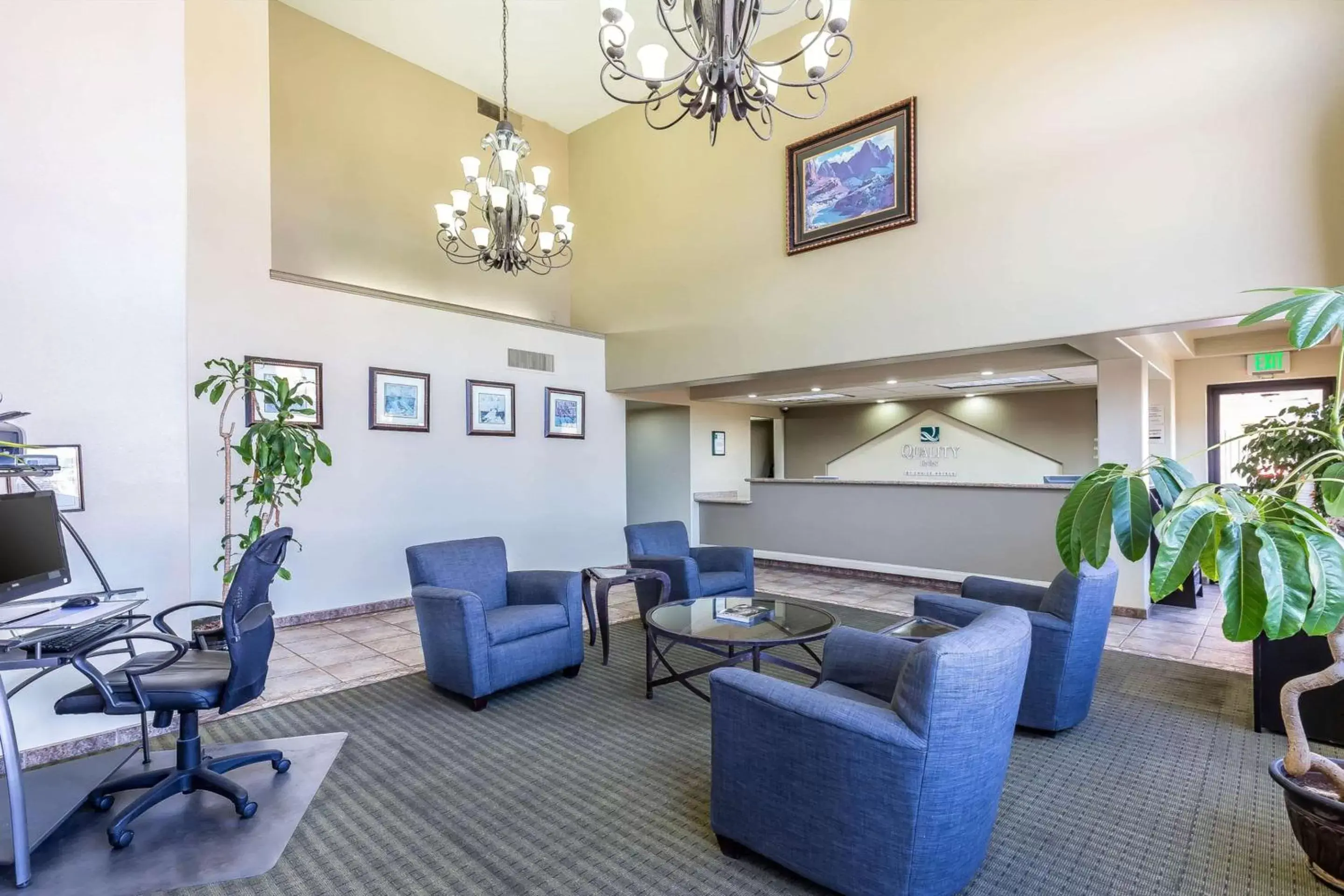 Lobby or reception, Seating Area in Quality Inn Washington - St George North