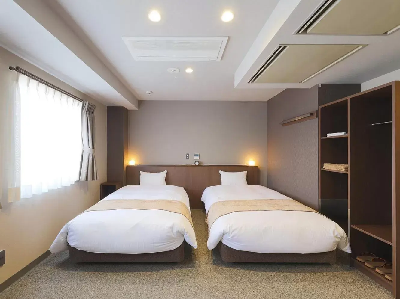 Bed in Matsue Urban Hotel