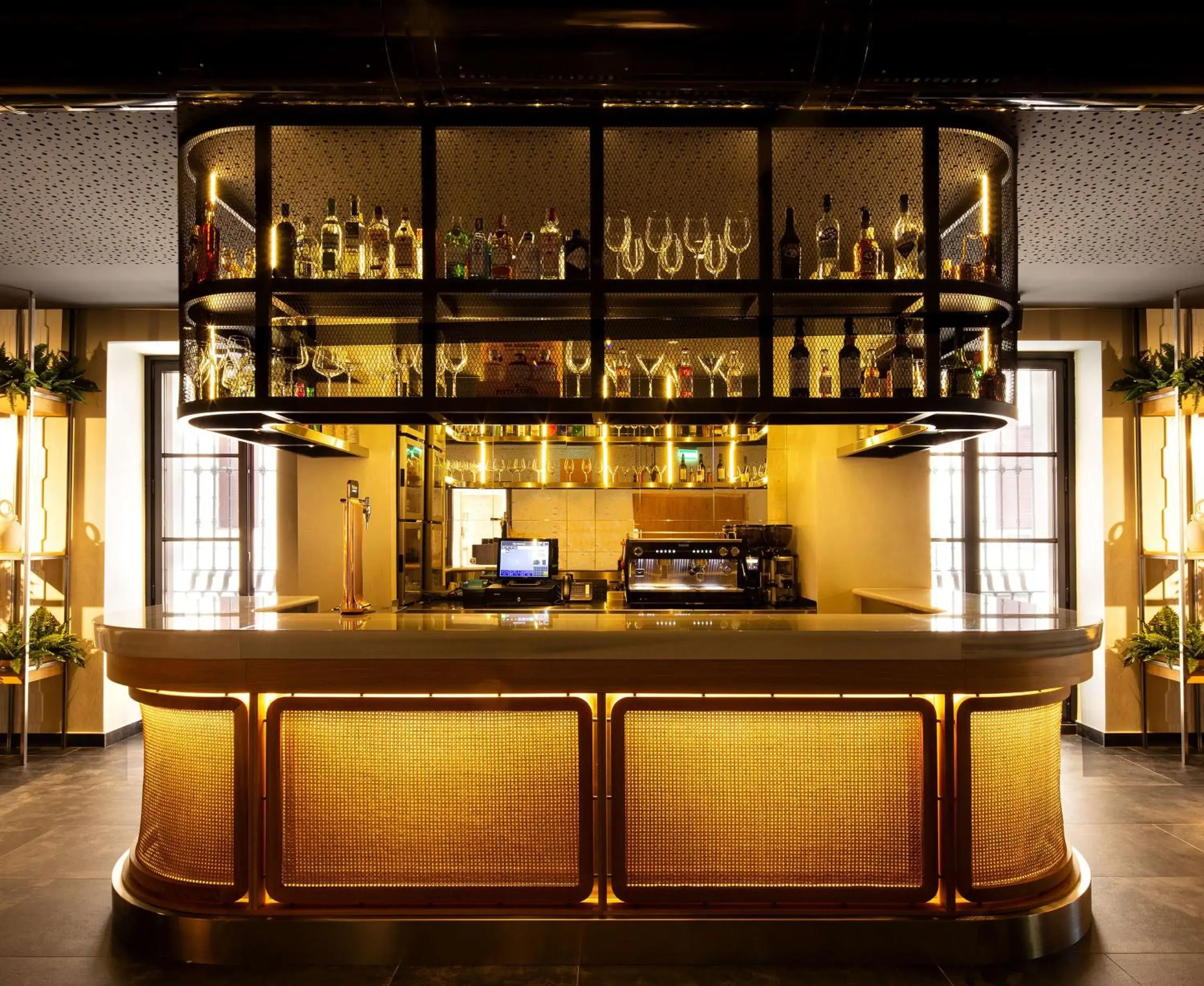 Lounge or bar, Lounge/Bar in Atocha Hotel Madrid, Tapestry Collection by Hilton