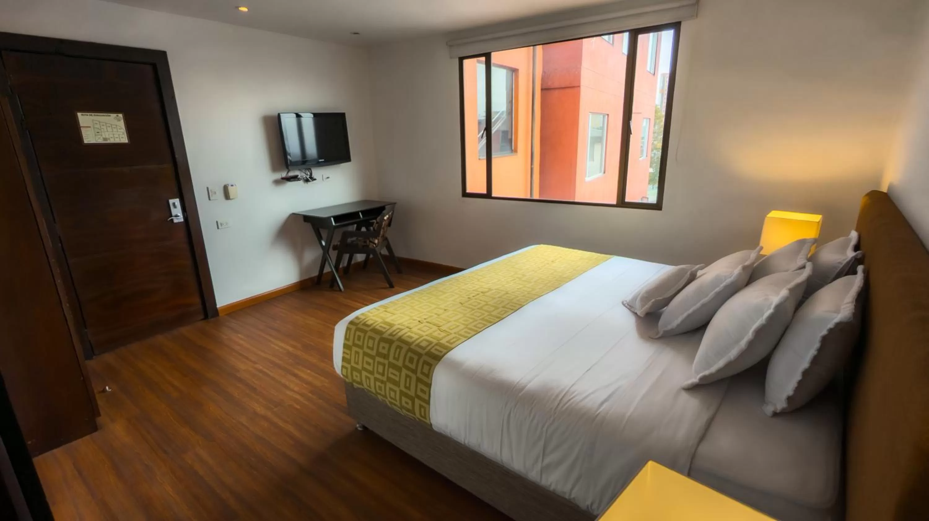 Bed in Hotel Charlotte Suite 26