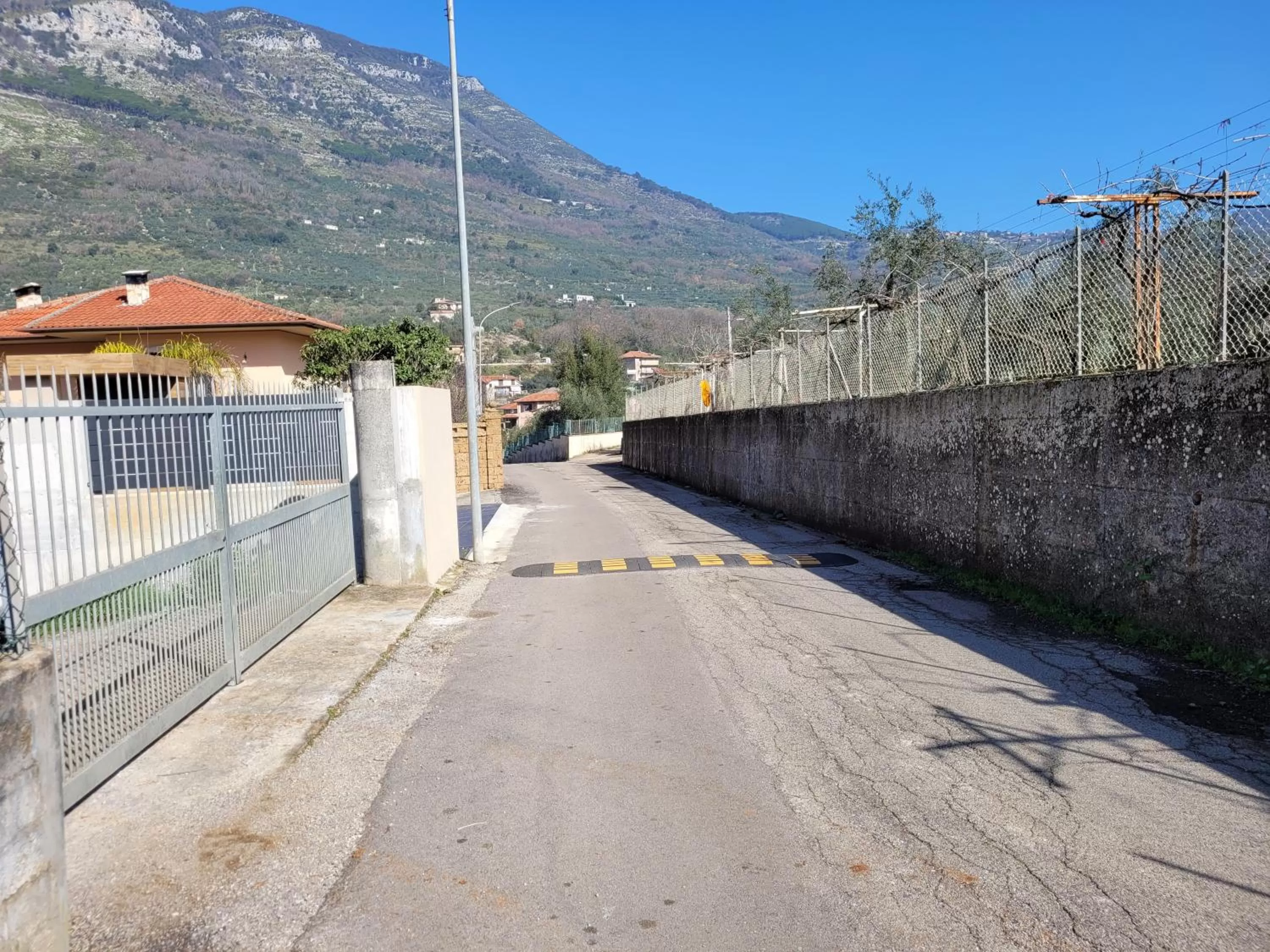 Alloggio turistico Magnifico Alessandro Valle Bernardo 04025 Lenola nei pressi di Fondi LT