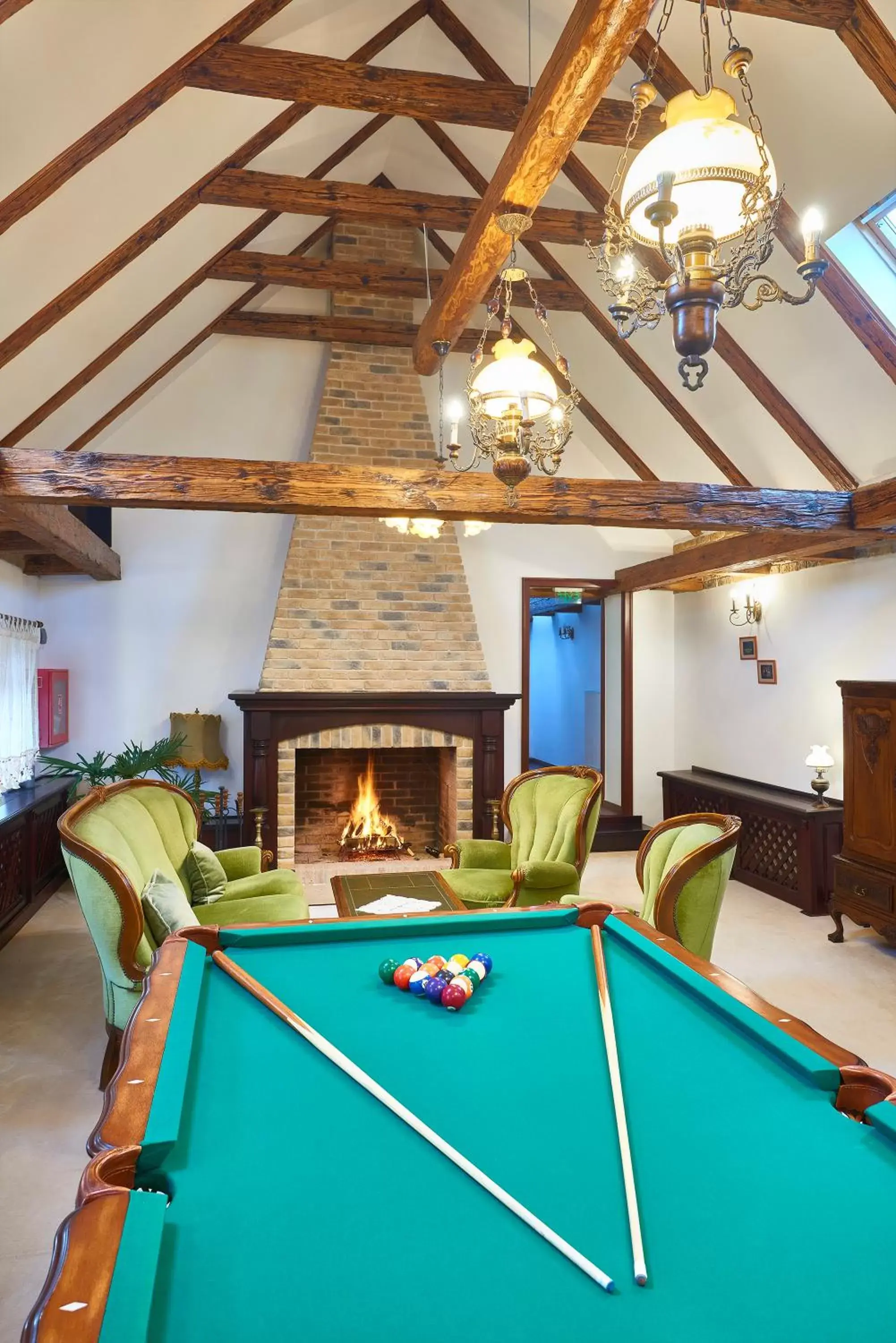 Communal lounge/ TV room, Billiards in Resort Ambient