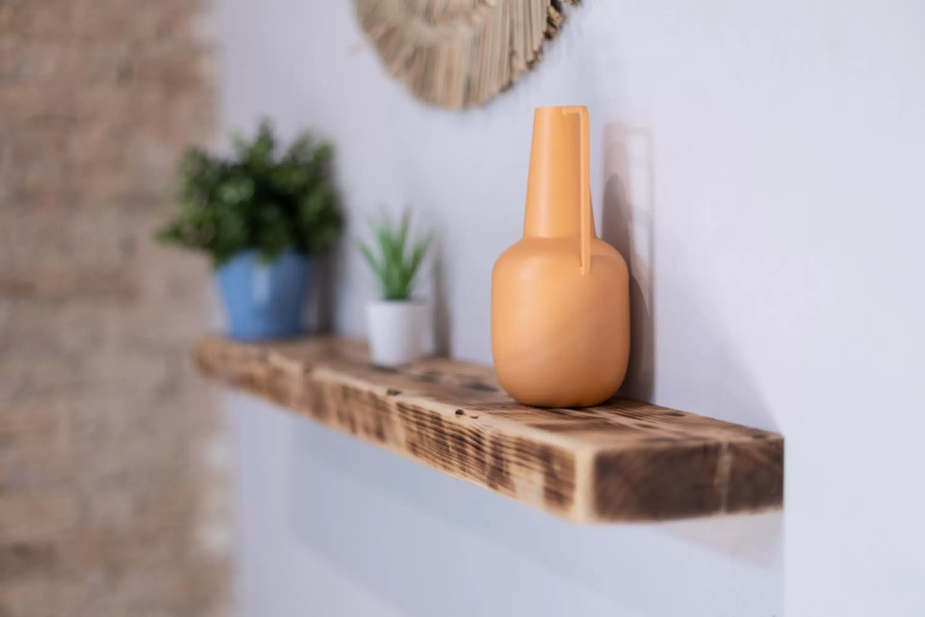 Decorative detail, Drinks in Bird House