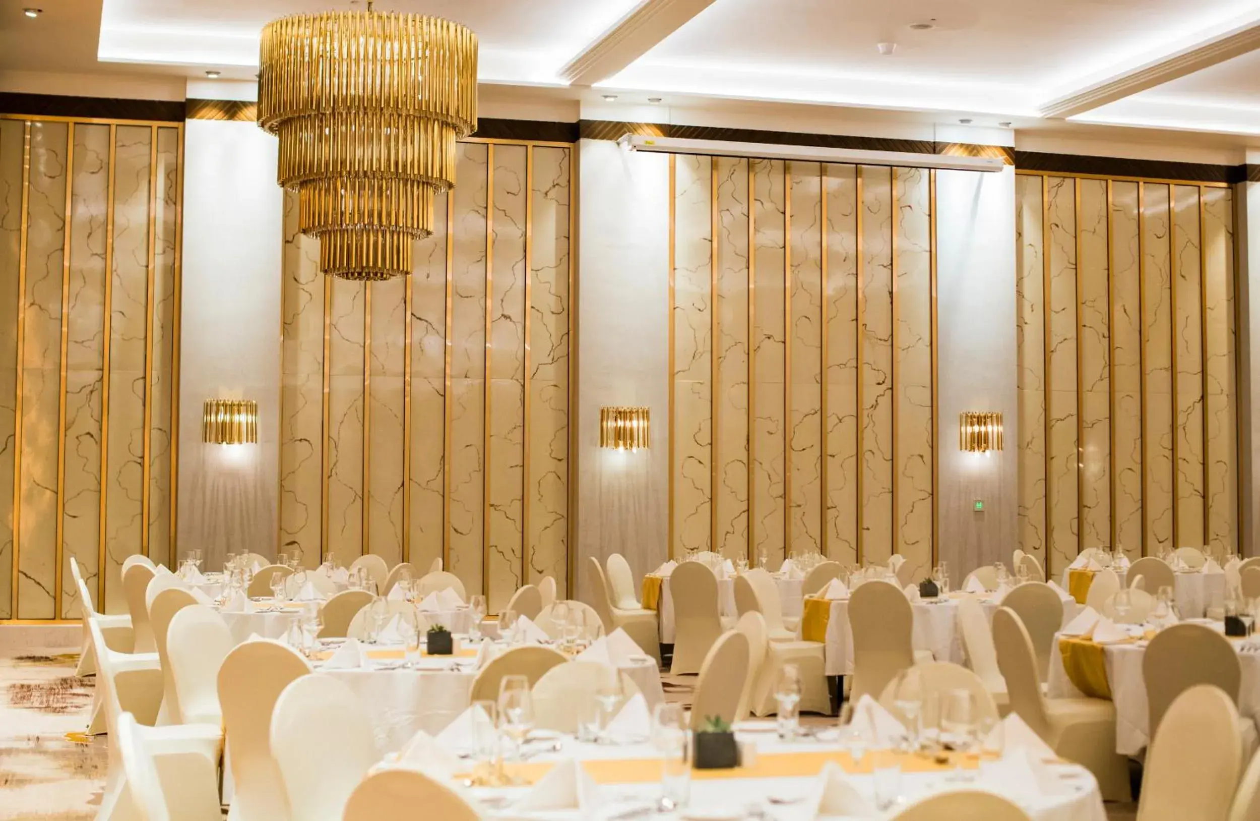 Meeting/conference room, Banquet Facilities in Johari Rotana